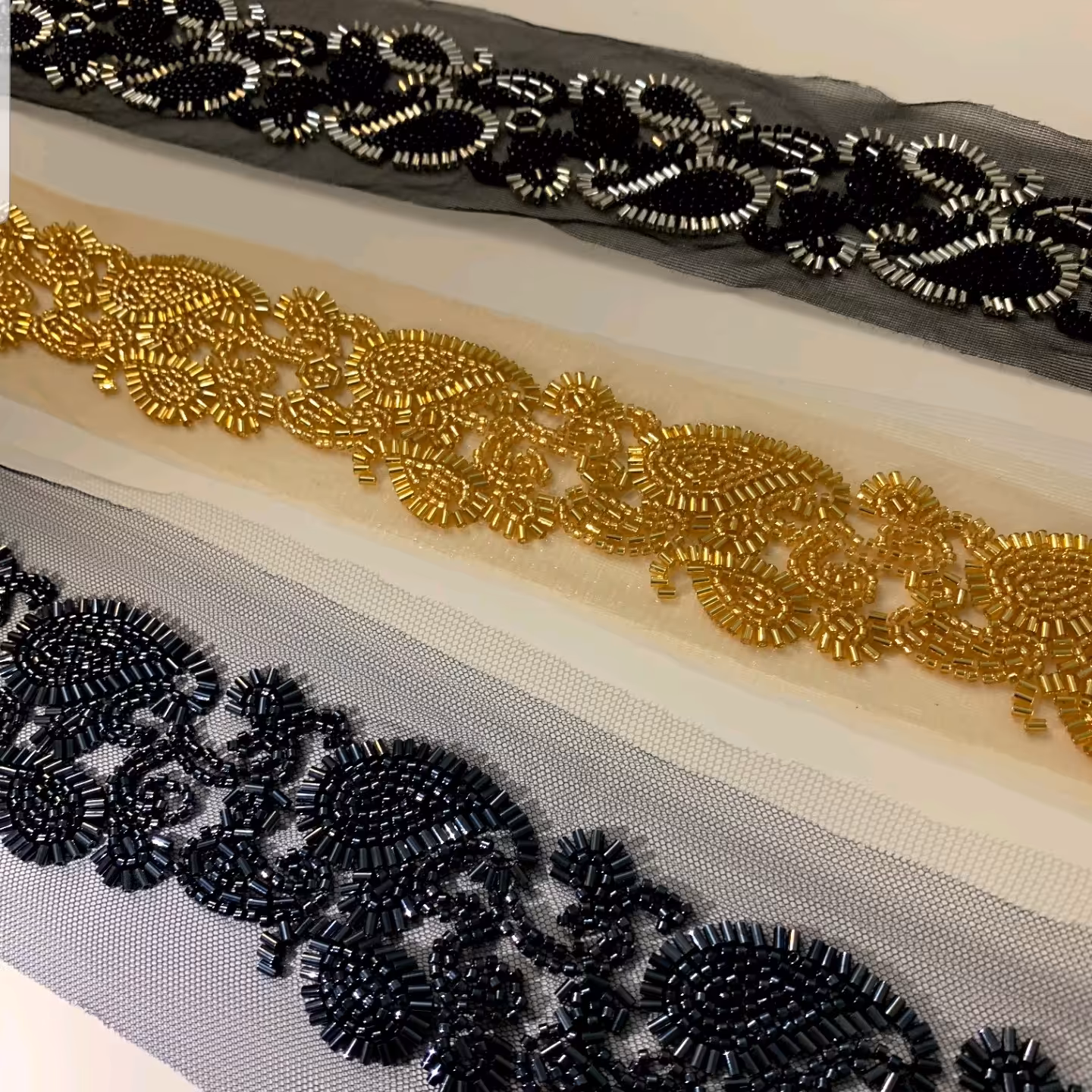 نوار کار شده منجوق  طرح ترمه