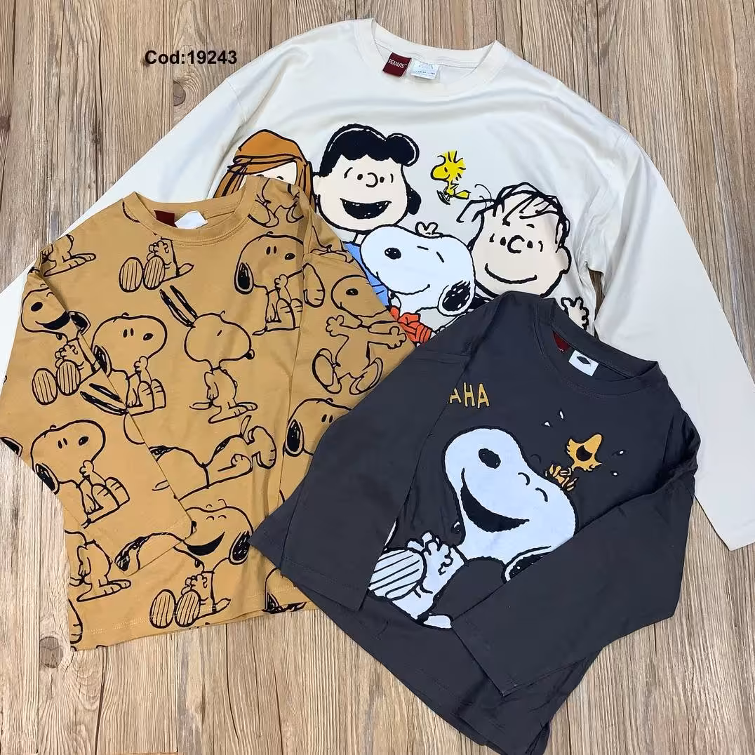 تیشرت وارداتی طرح اسنوپی برند ZARA سایز 4 تا 14 سال 