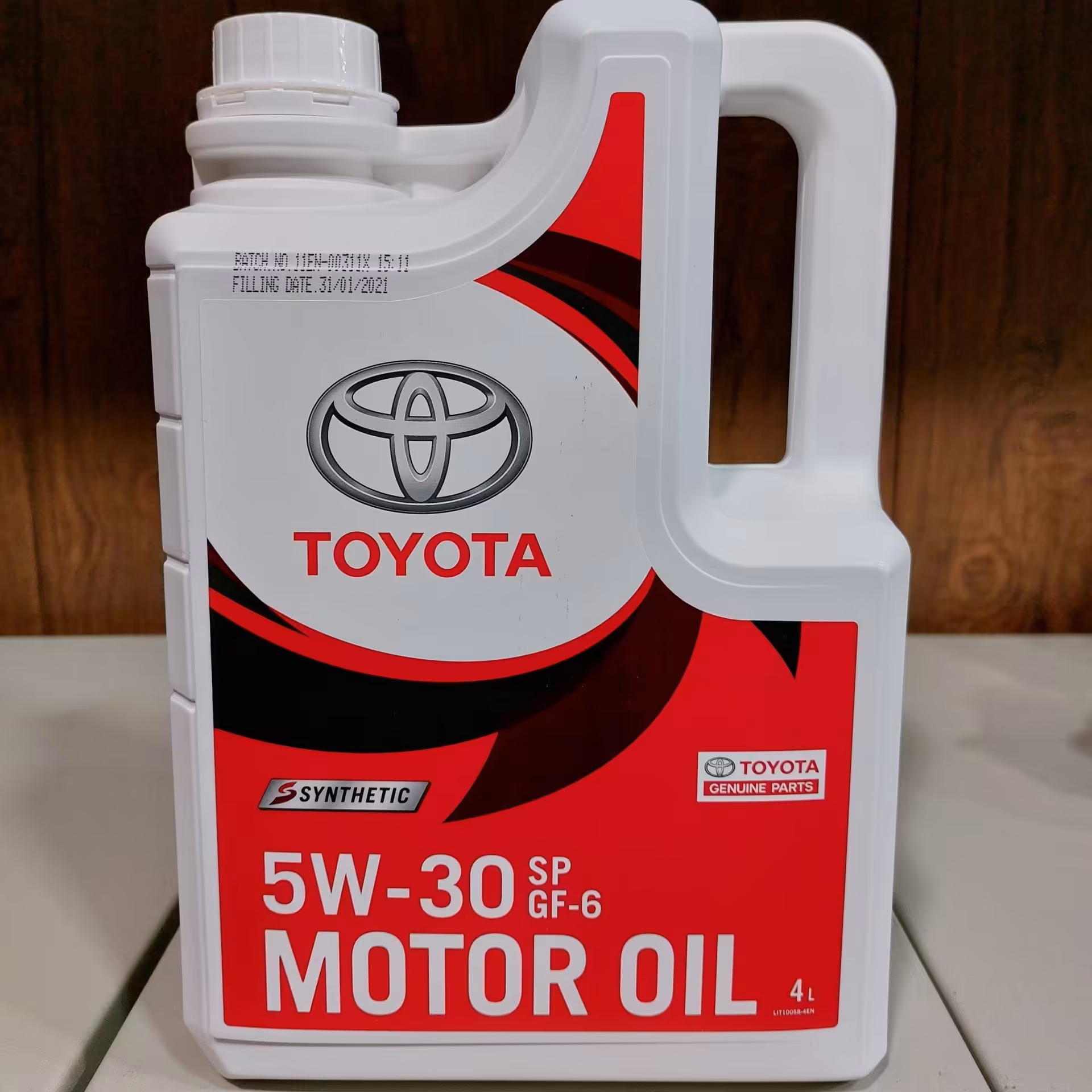 روغن موتور خودرو 5w30 تویوتا  امارات 4 لیتری سطح کیفی sp