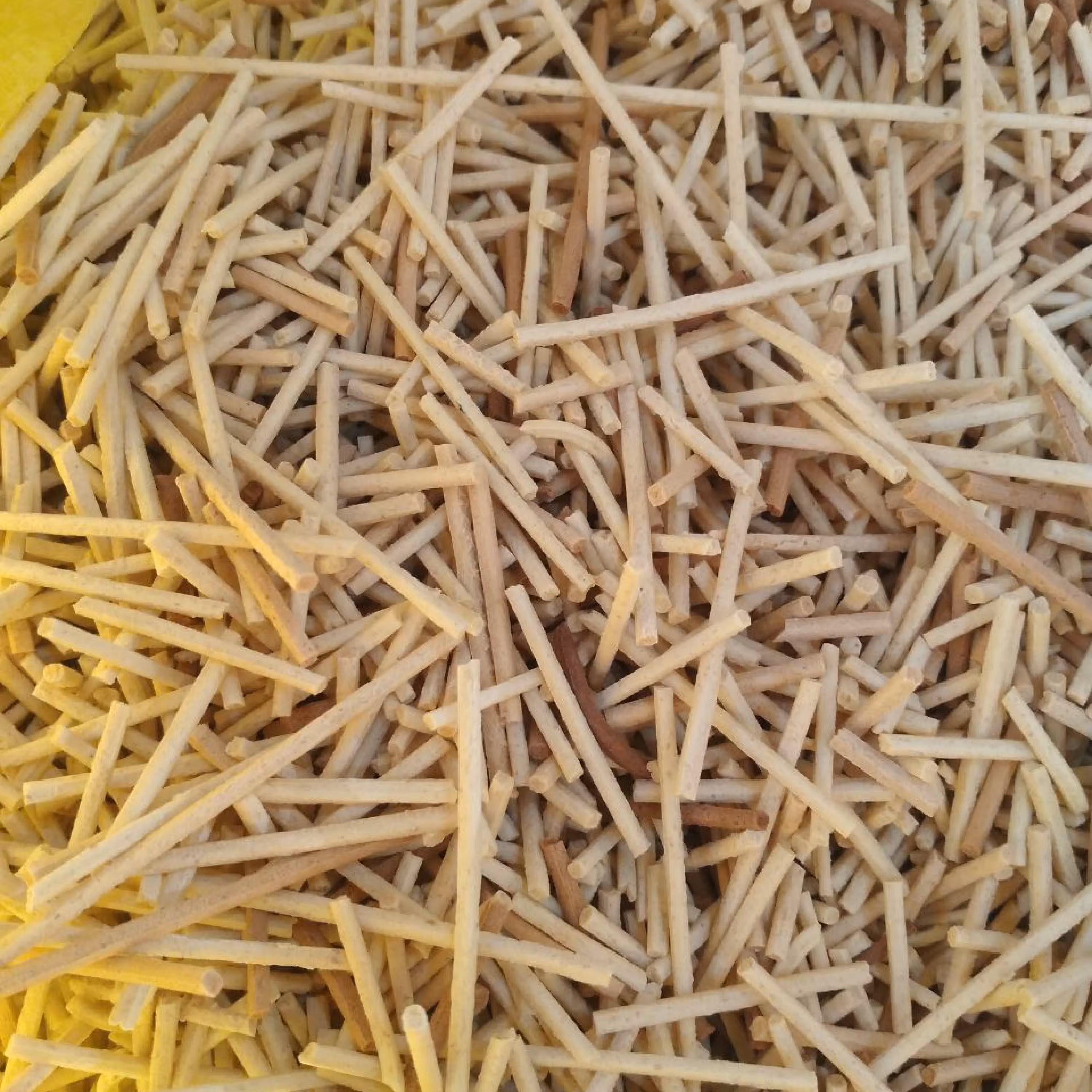 رشته پلویی محلی