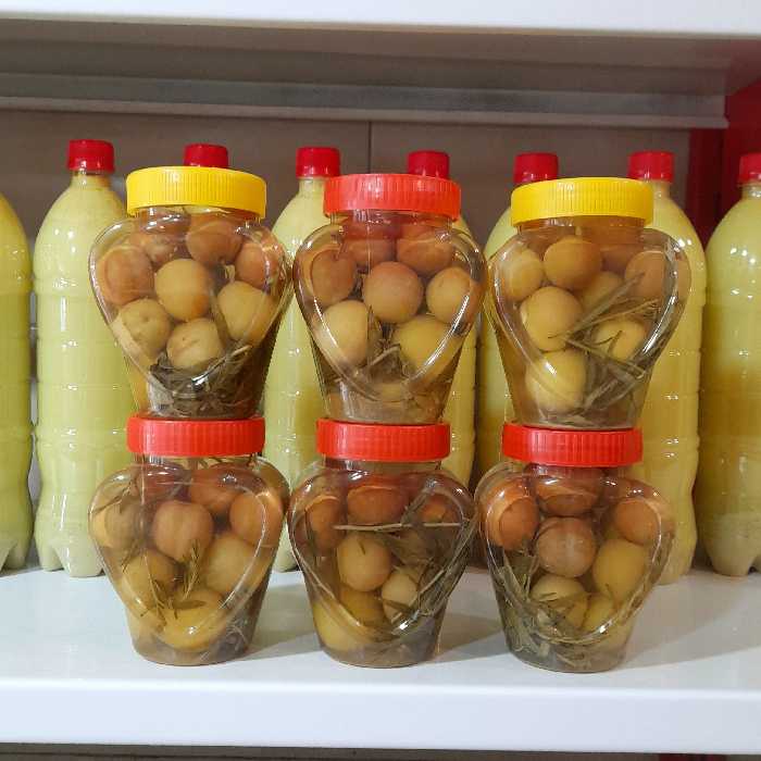 ترشی گوجه سبز خونگی ترش داخل ظرف (650)گرم