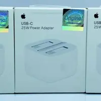 کلگی100%درصد  اورجینال ایفون13  25w   اورجینال 
