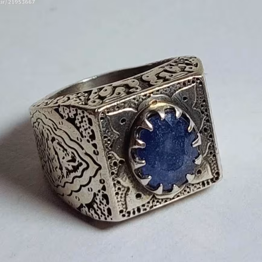 انگشتر یاقوت کبود اصل و معدنی رکاب زیبا و تک و نگین قدیمی