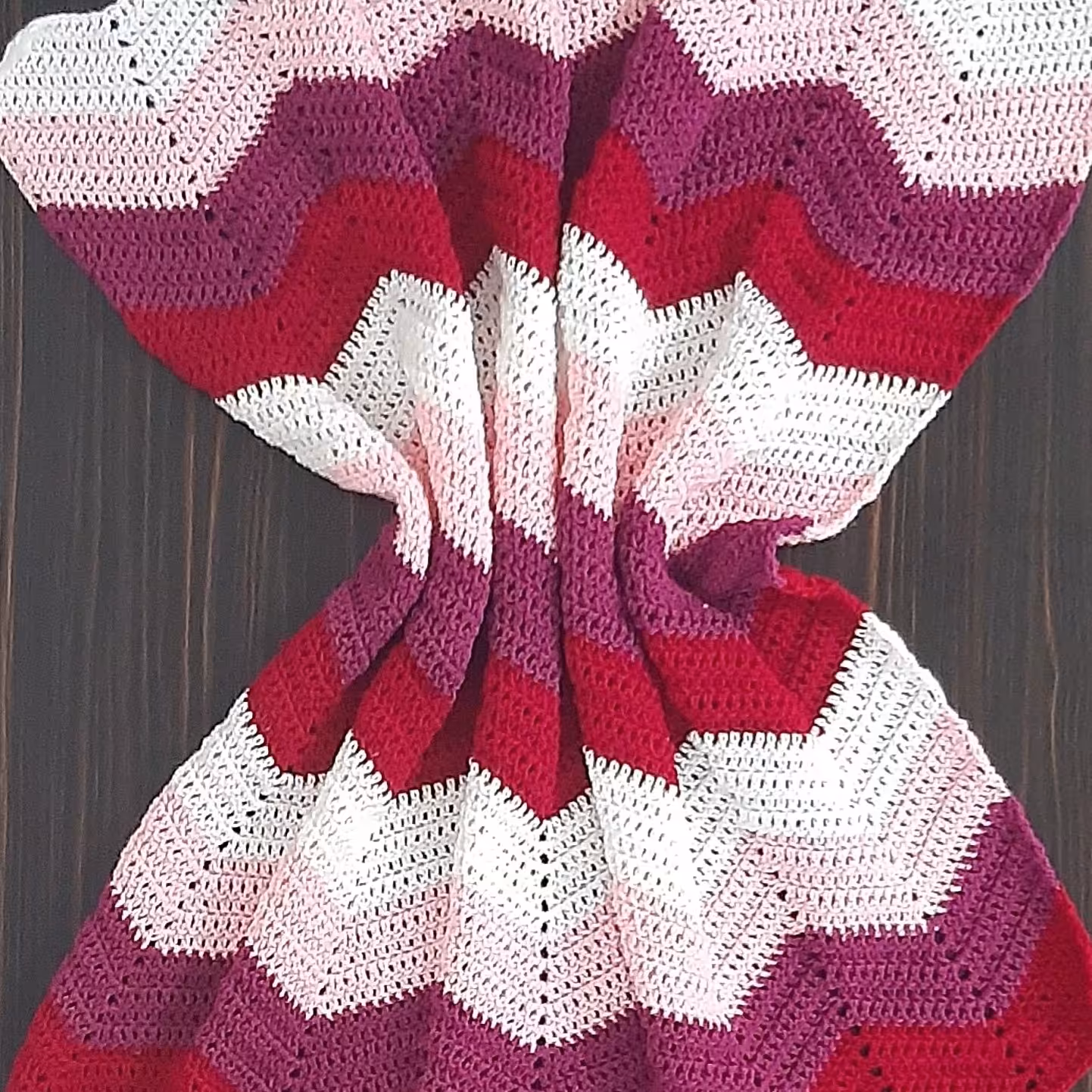 پتو.شال مبل و رومیزی  دستبافت قابل سفارش در رنگ دلخواه