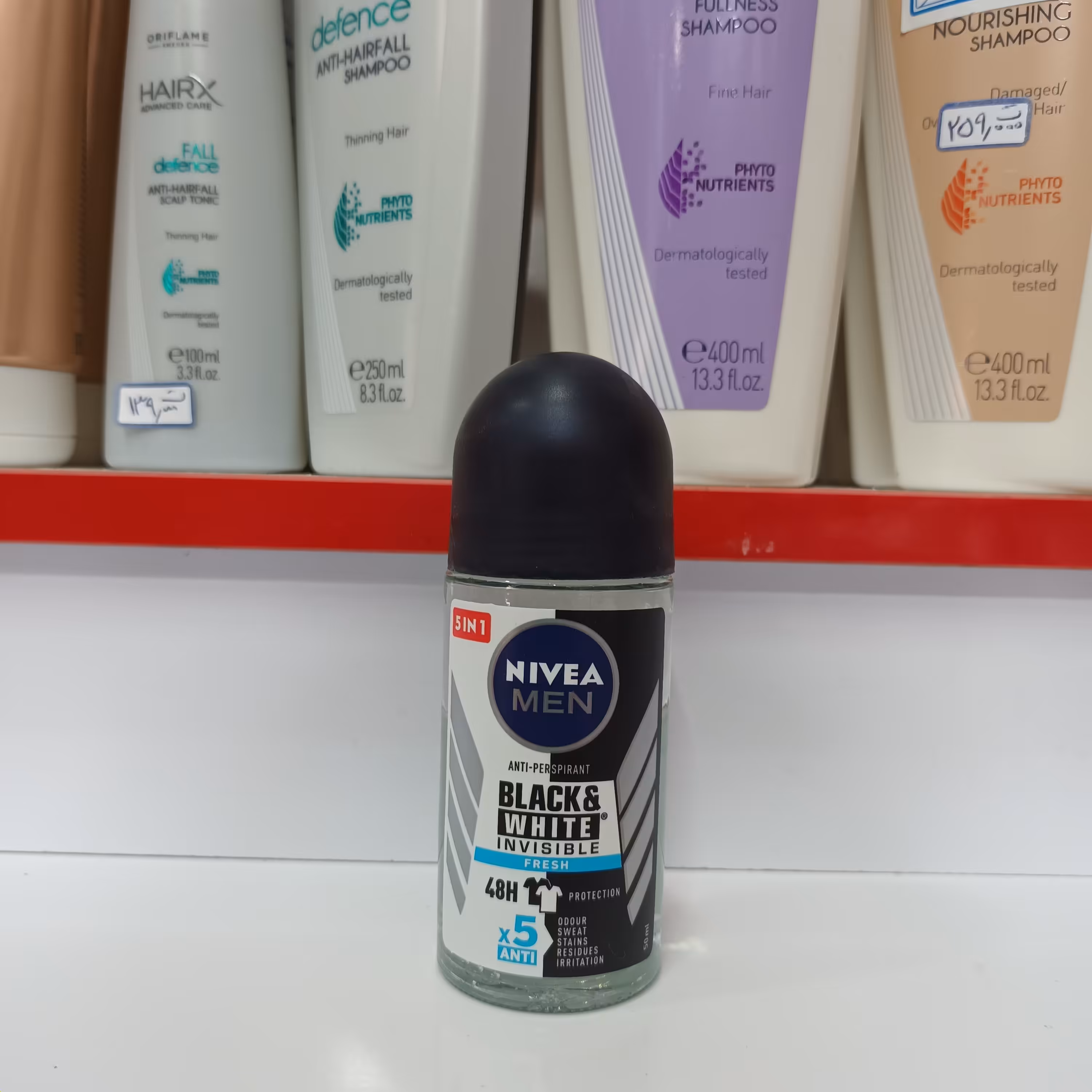 مام نیوآ مدل Black & White invisable fresh مردانه ماندگاری 48 ساعته حجم: 50 میل