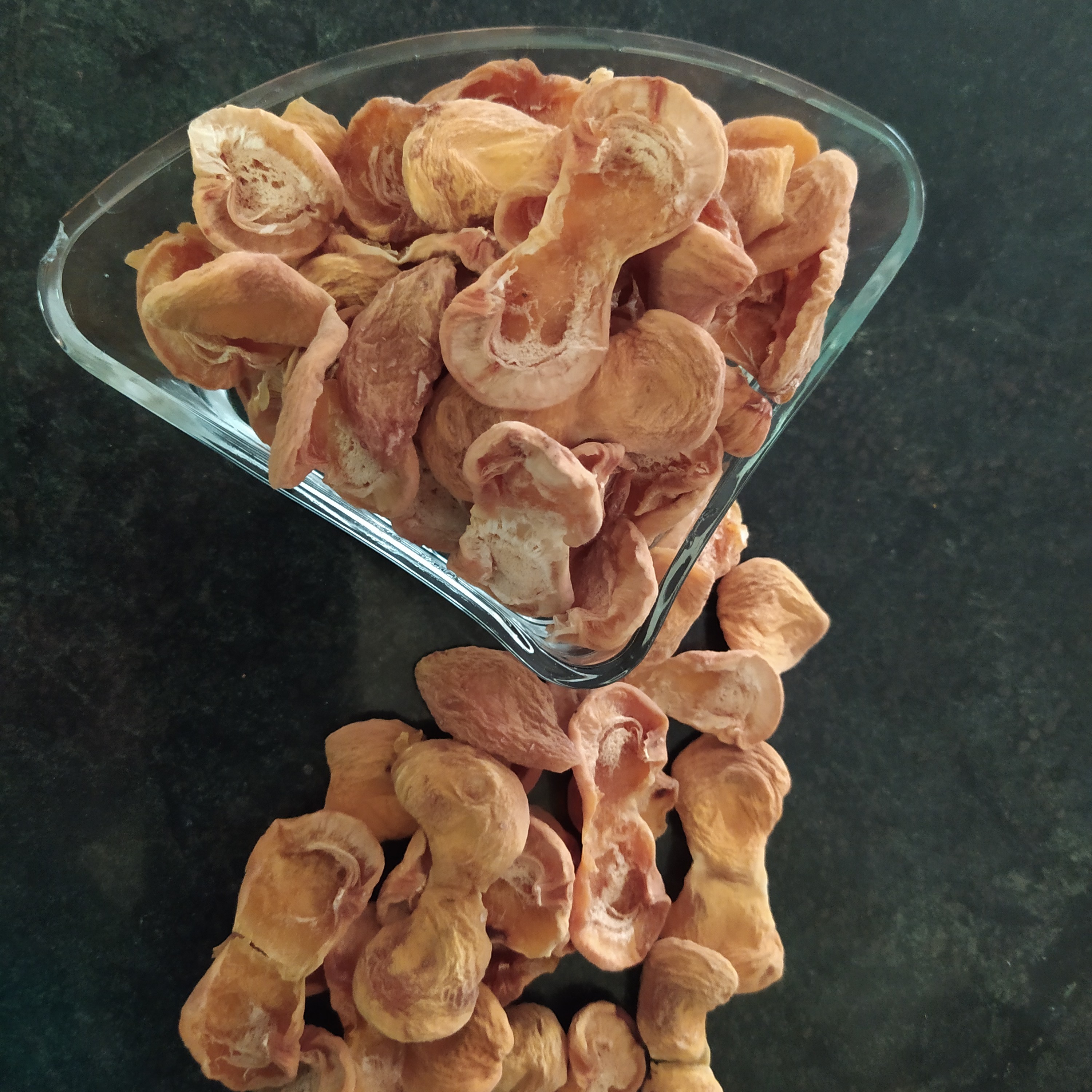 برگه زردآلو خشک (قیصی) کاملا طبیعی