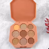 پالت سایه میس لارا