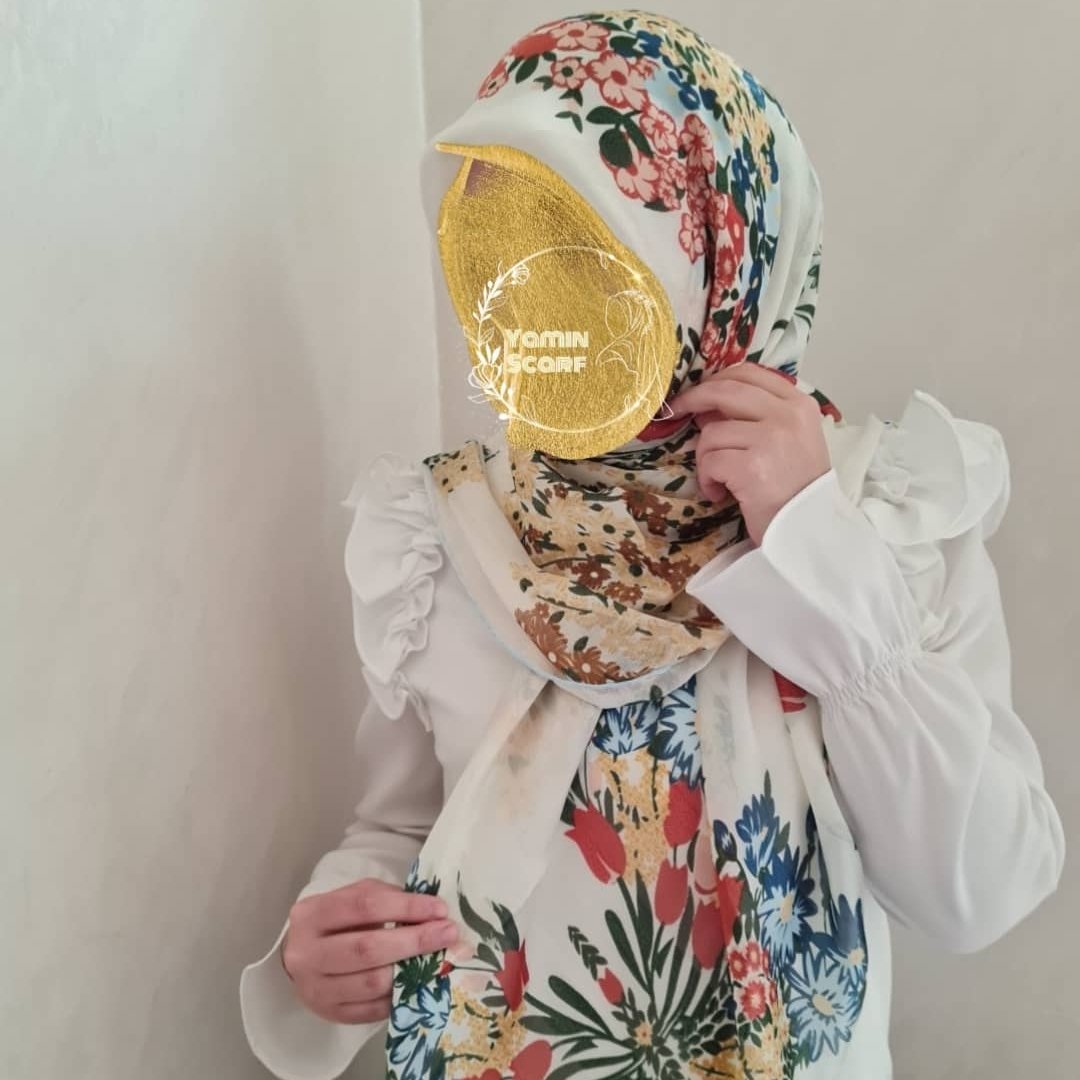 روسری ابریشم رته قواره 130 دور دست دوز رنگ سفید