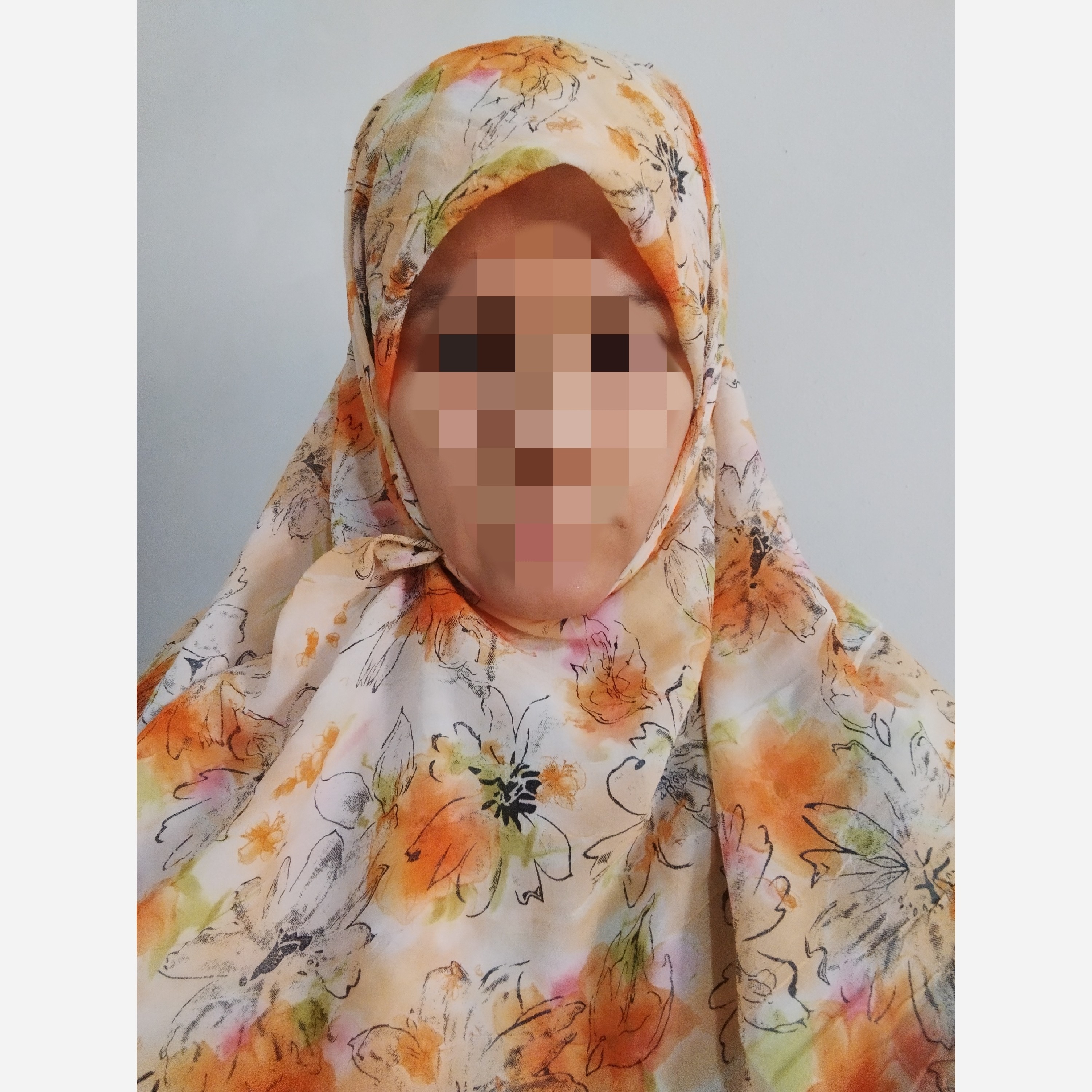 ست روسری وساق دست جنس حریر گریشه رنگ شاد و جذاب