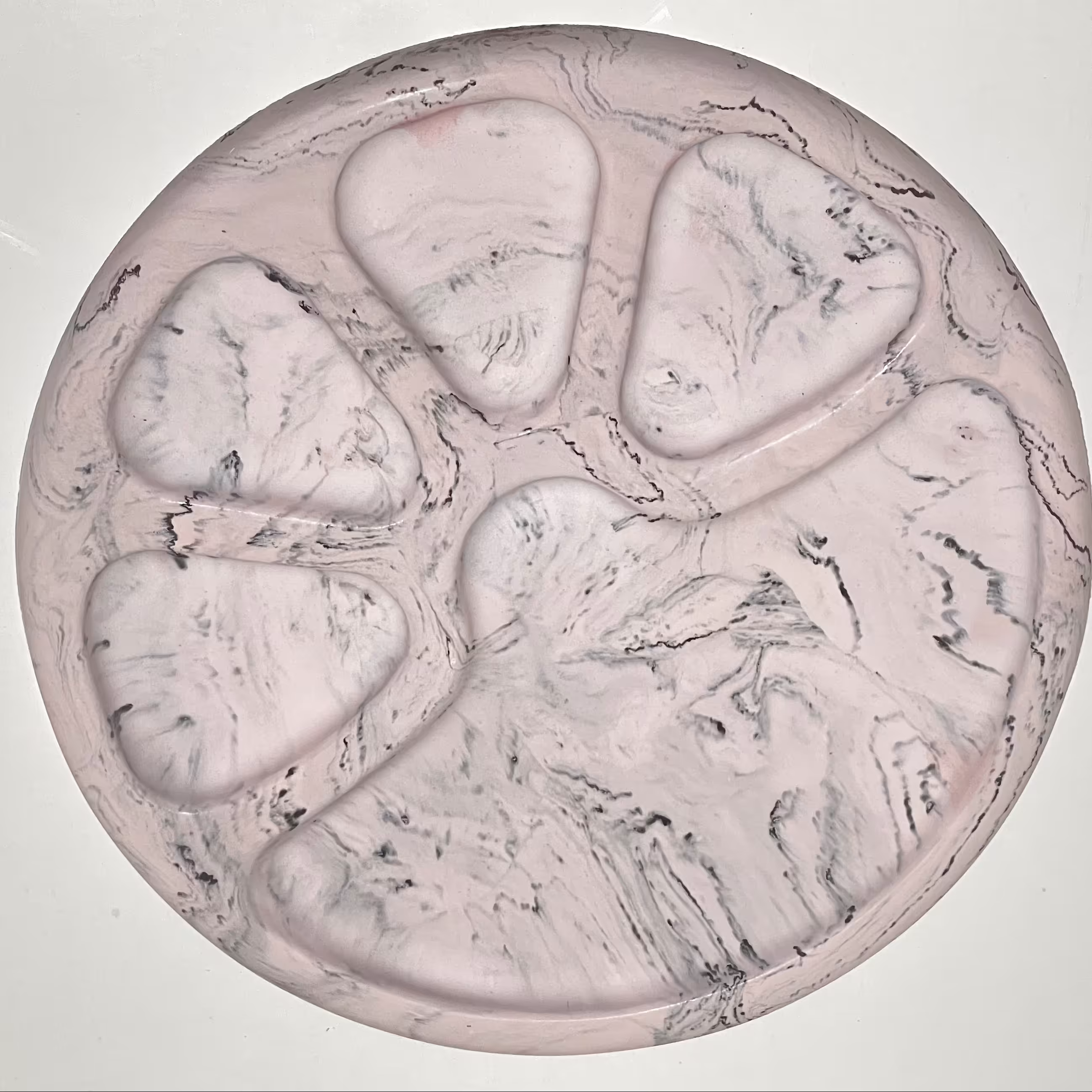 ظرف سرو سنگ مصنوعی چهار پر