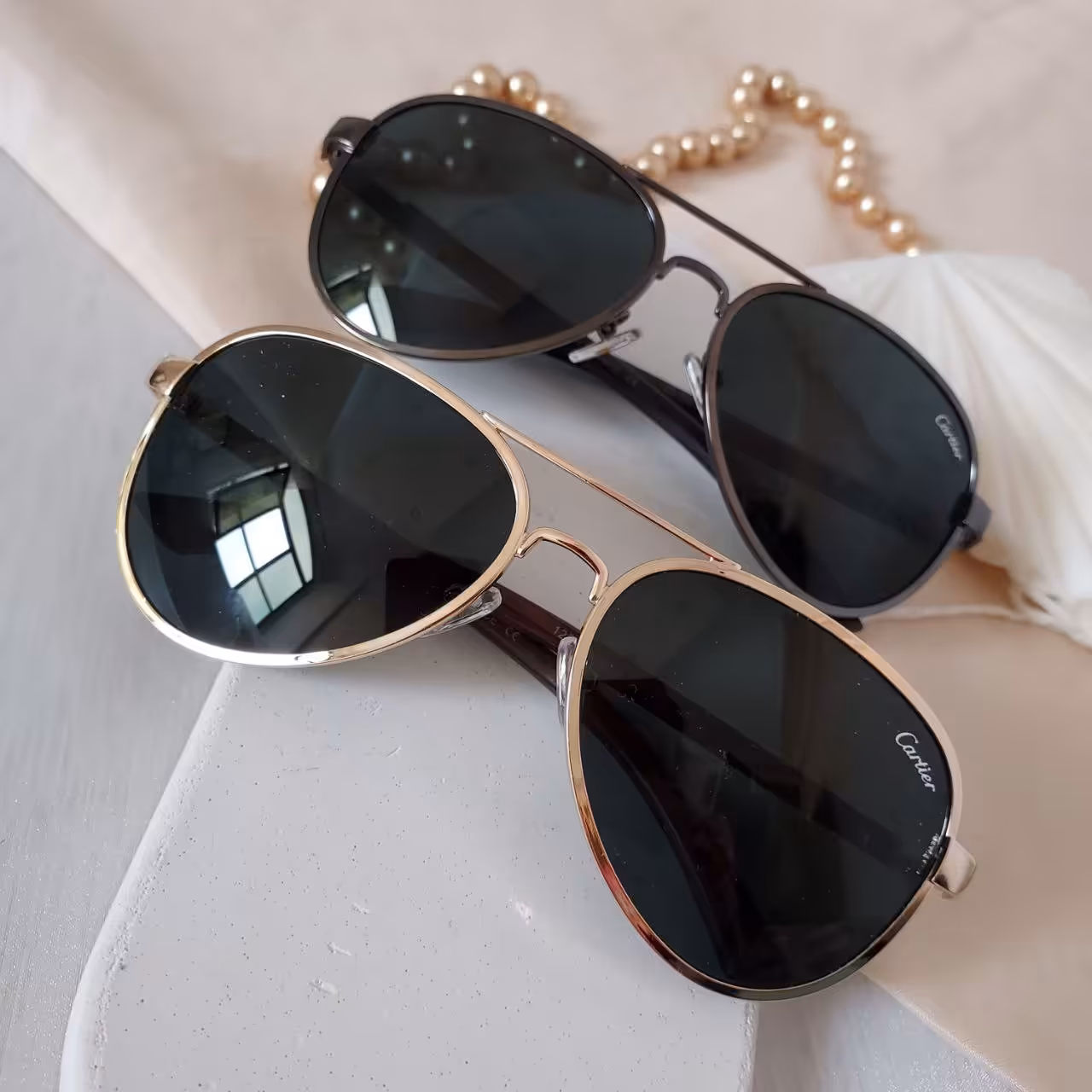 عینک مردانه مدل پلیسی بند چوبی شیشه سنگ دور فلز مارک کارتیر