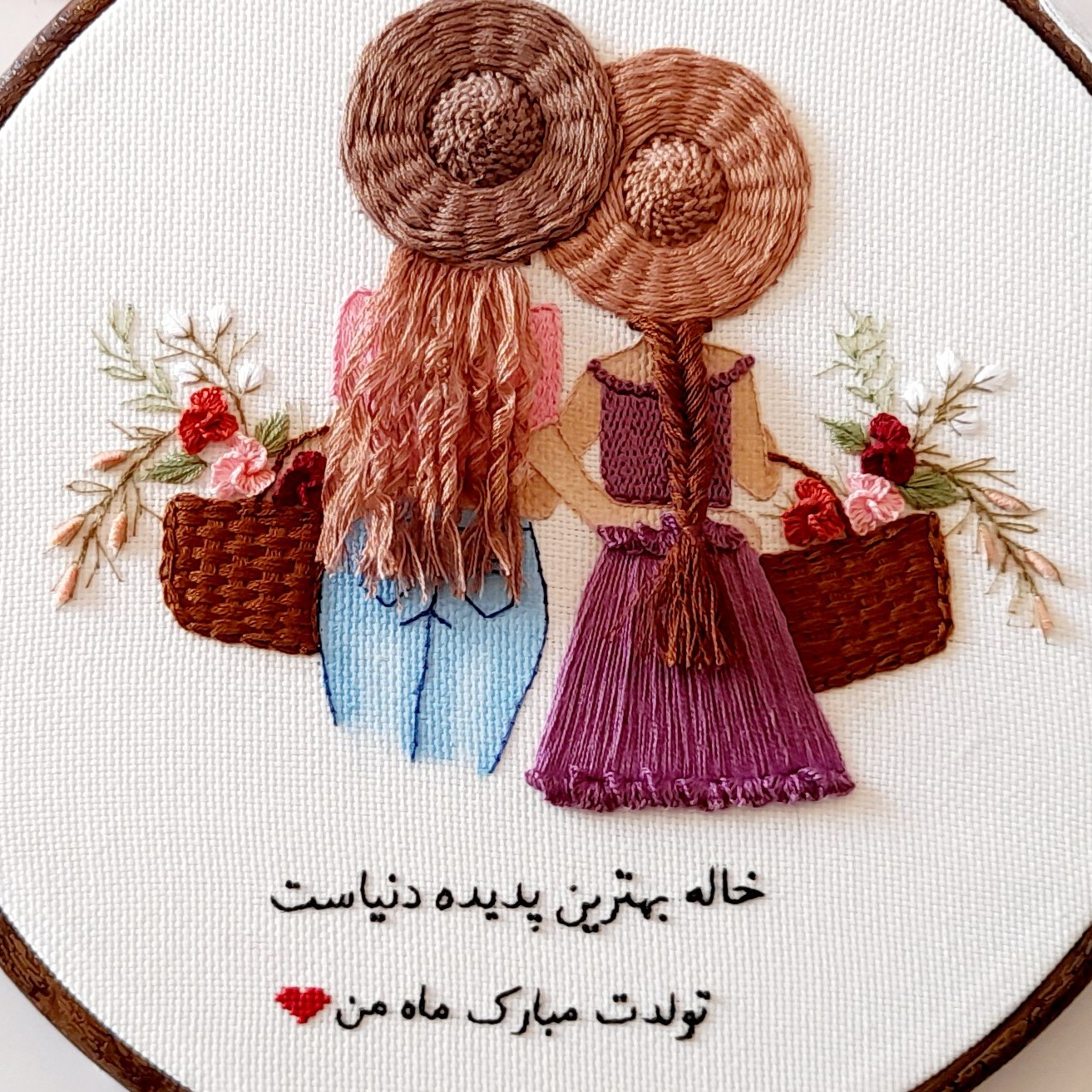 دیوارکوب گلدوزی 01