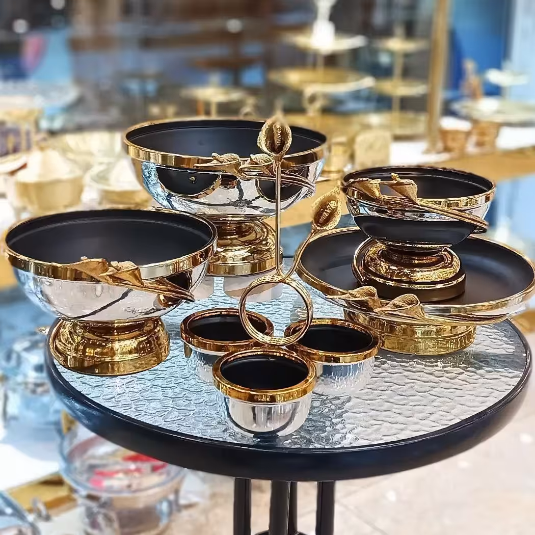 سرویس پذیرایی لیلیوم