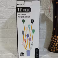 کفگیر ملاقه سلیکونی KITCHEN SET 12پارچه.            KENAIDI