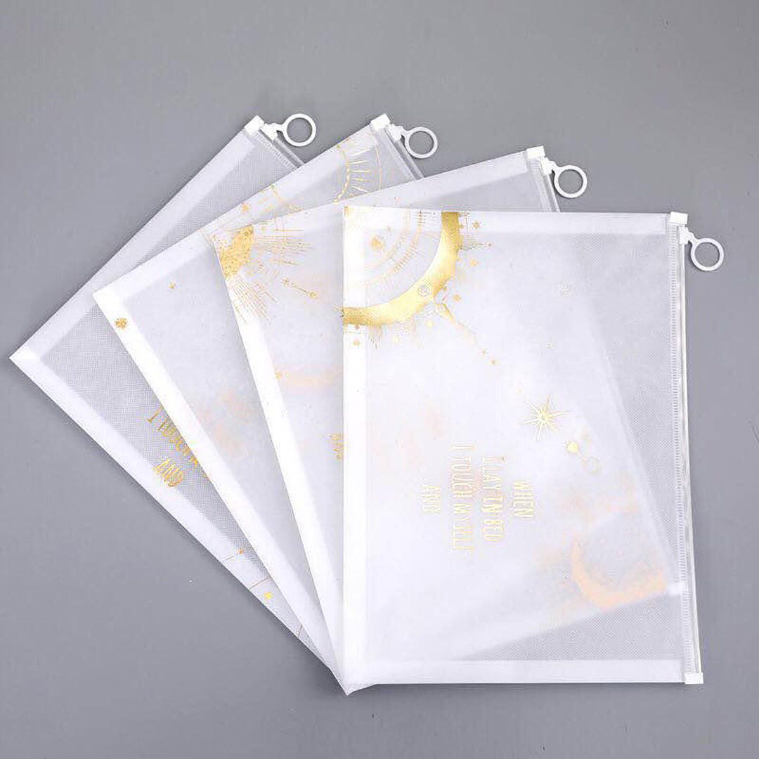 پوشه زیپ دار شفاف A4 طرح منظومه شمسی