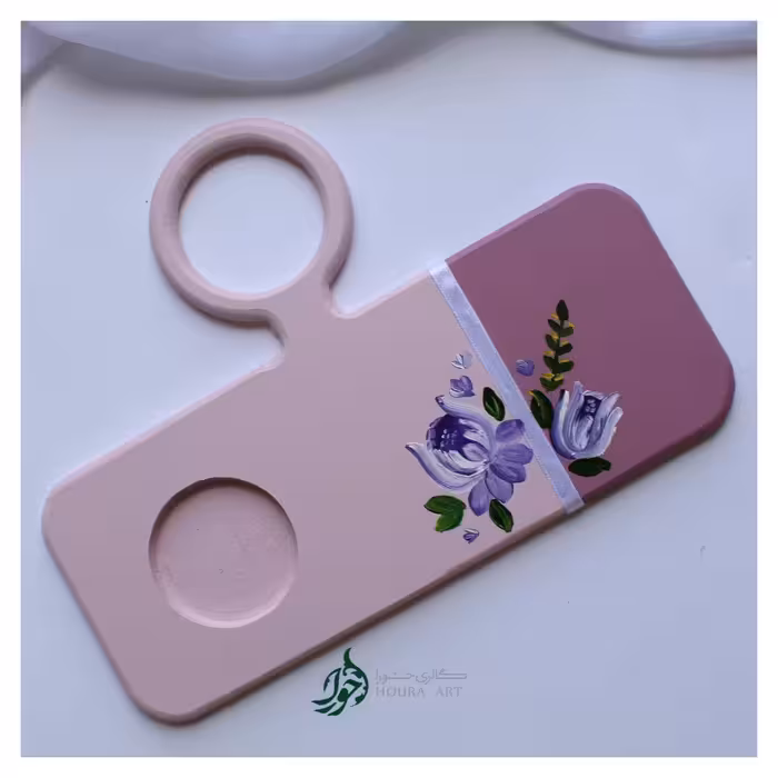 زیر لیوانی چوبی.رنگ یاسی و یاسی روشن.سایز زیر لیوانی:10×25_سایز زیر لیوانی همراه با دسته:25×19.