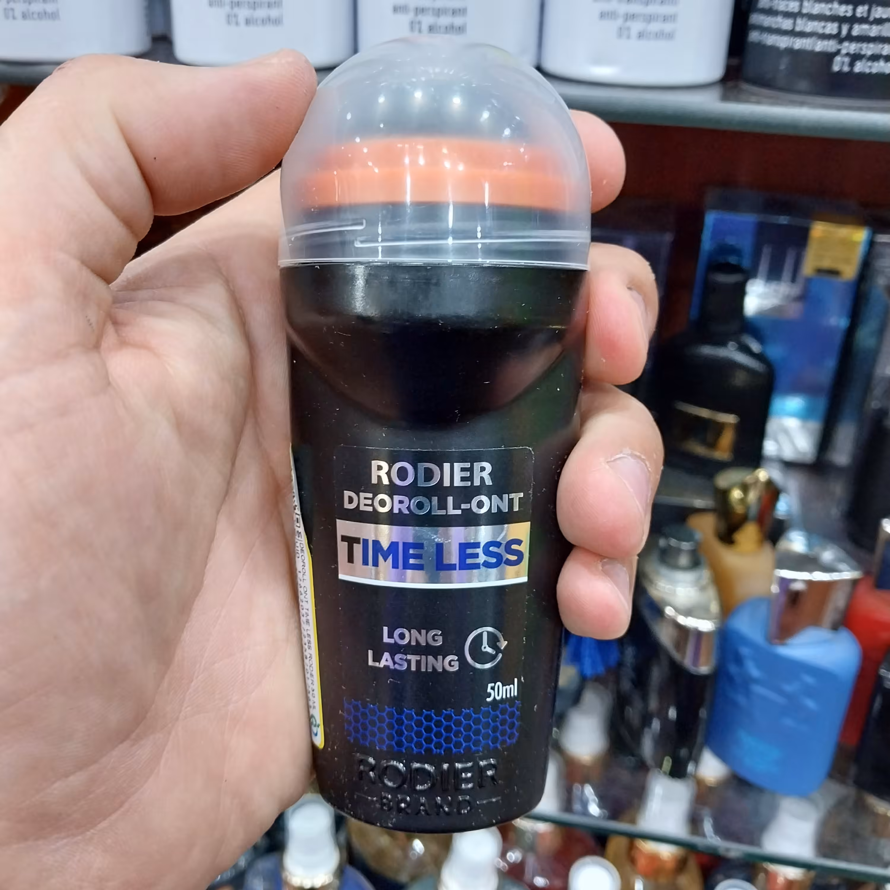 مام رول 50گرمی رودی یر با رایحه  TIME LESS بانوان با ماندگاری بالا و بدون اثر گذاری رو لباس با بوی بهترین ادکلن های دنیا