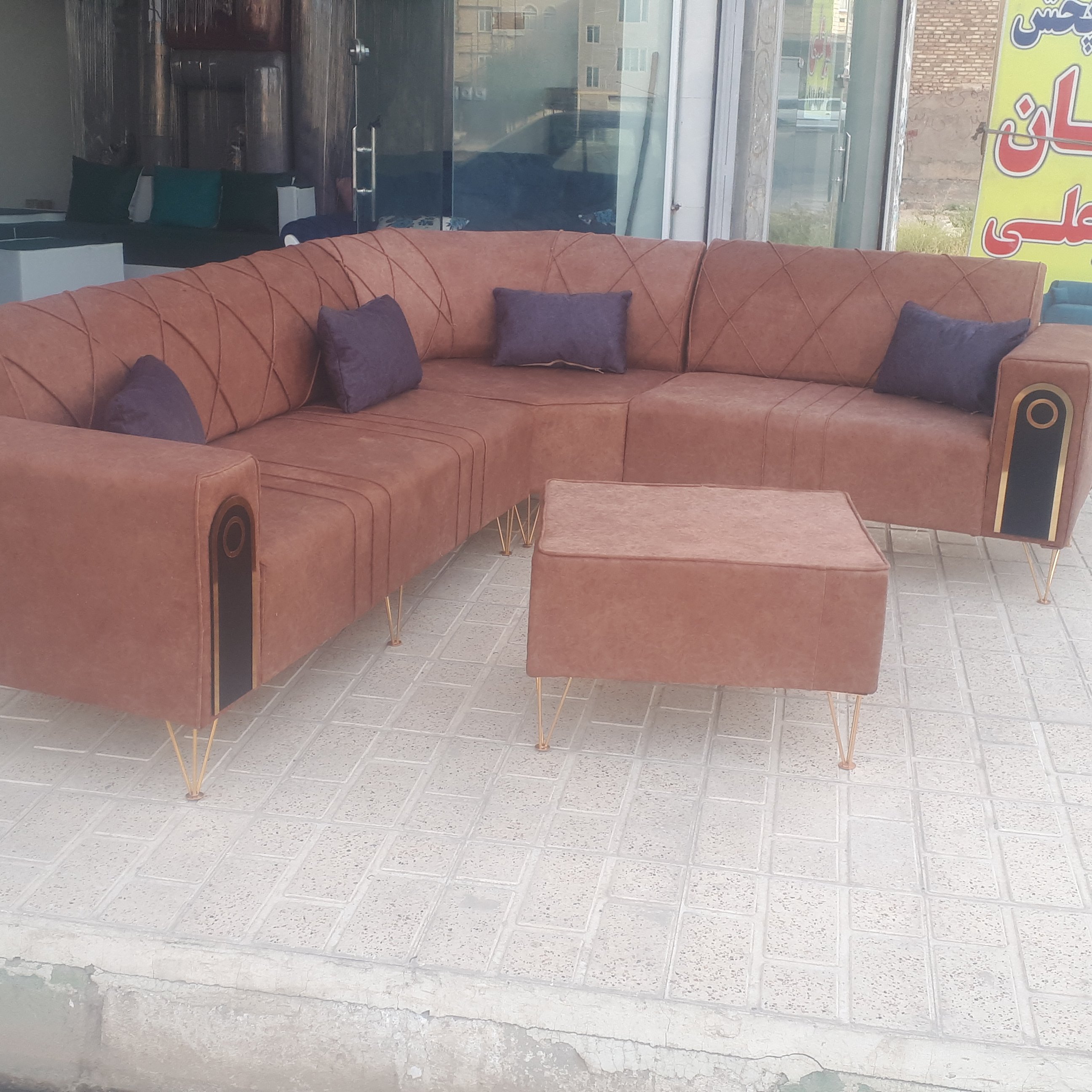 مبل ال چستر6نفره 7نفره پایه فلزی پایه چوبی به درخواست مشتری