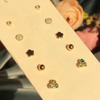 پک گوشواره دخترانه بسیار خاص و زیبا پک 5تایی گوشواره میخی بینظیر وارداتی 