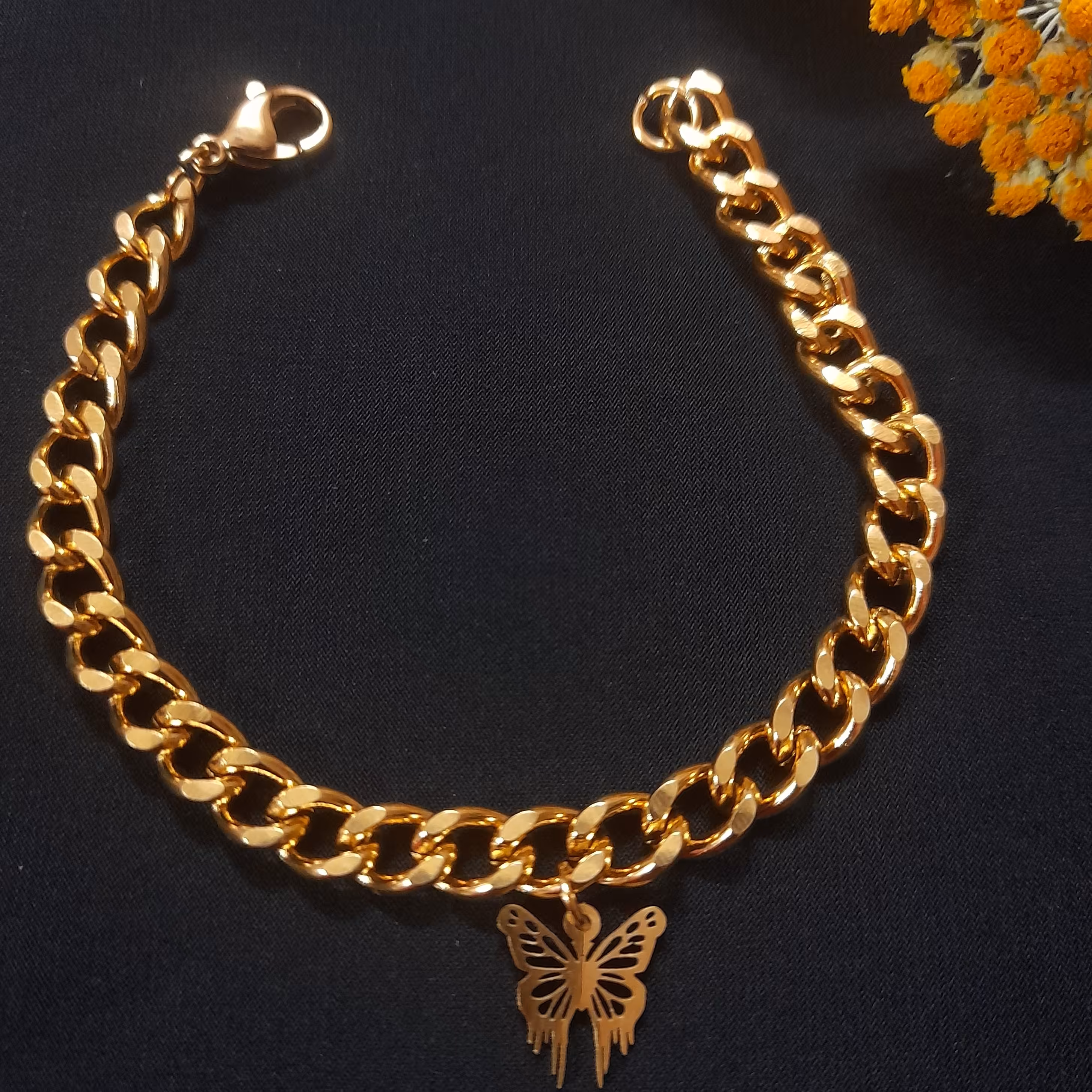 دستبند کارتیر