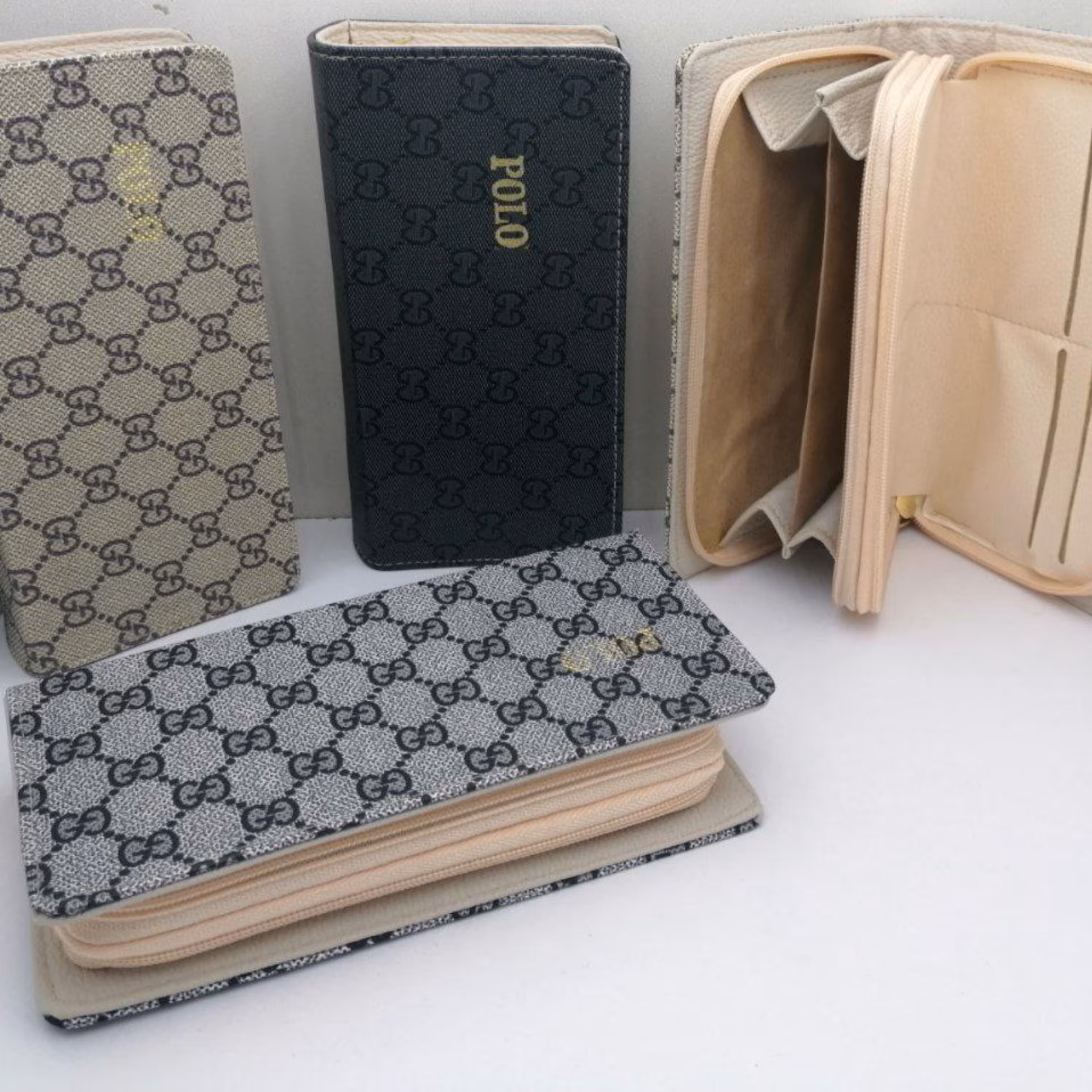 کیف دو زیپ جاکارتی دار(ارسال پس کرایه)