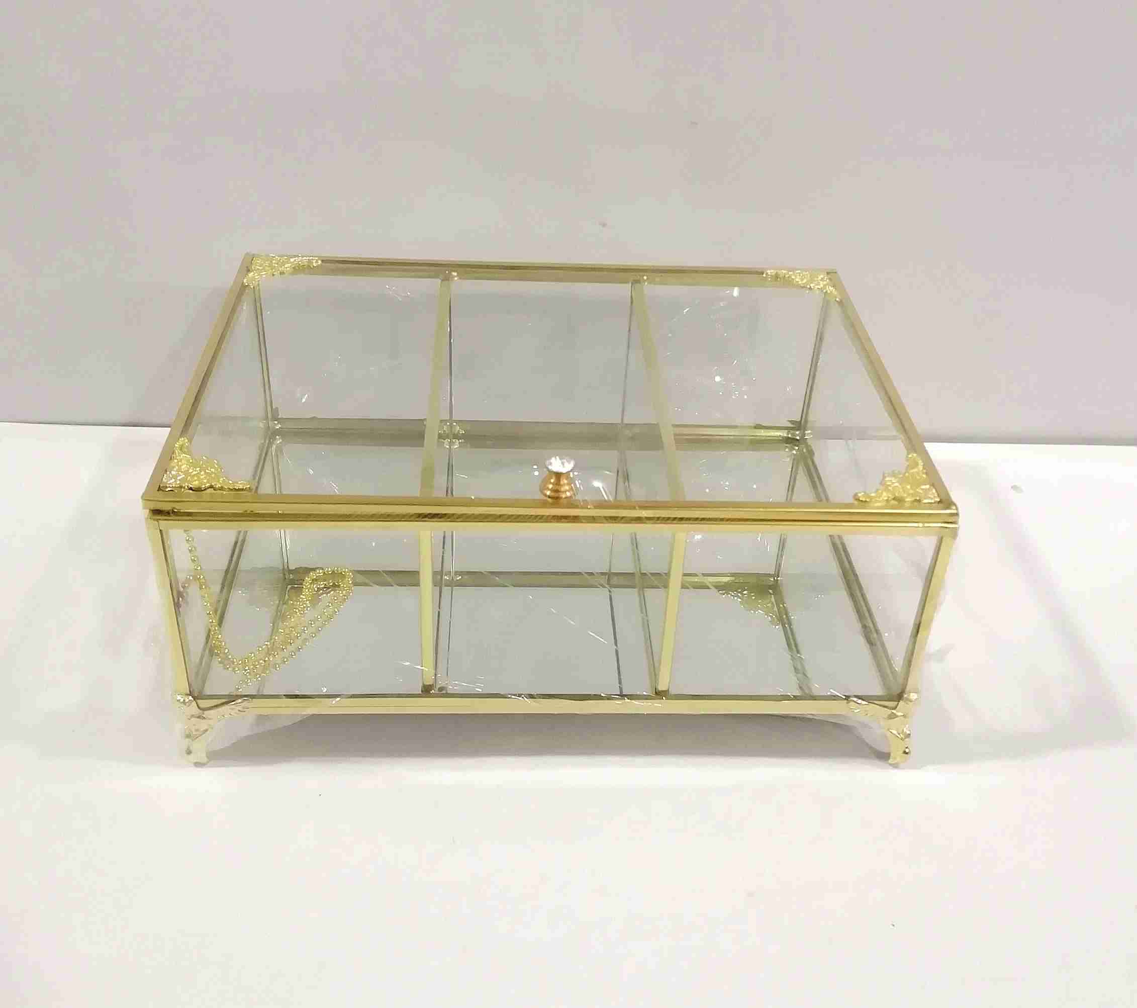 باکس شیشه ای 3 خانه تی بگ و تنقلات