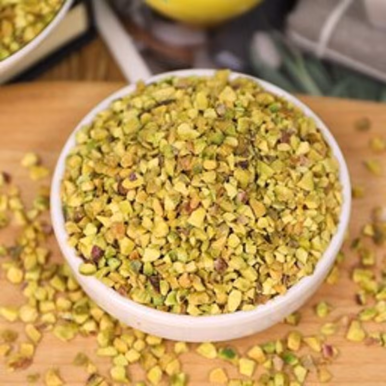 مغز پسته دندانه ریز 100 گرم