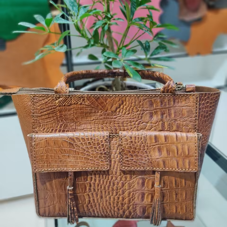 کیف دستی زنانه چرم طبیعی  دستدوز  