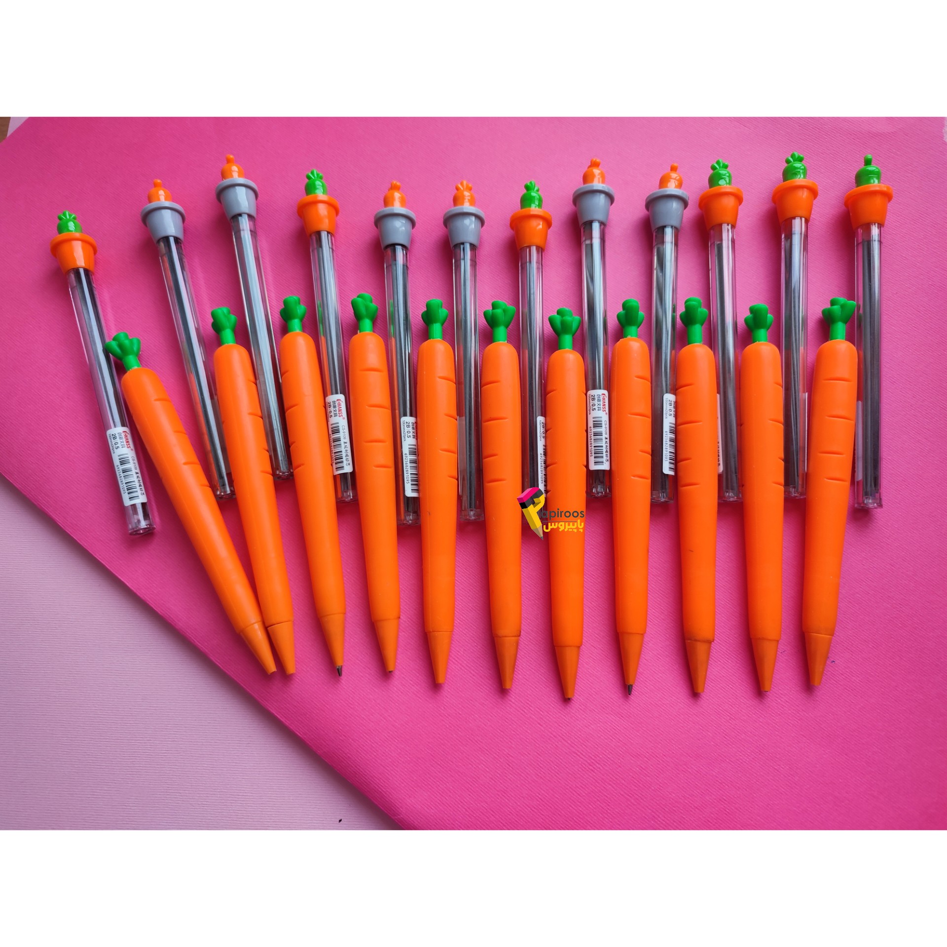 اتود هویجی همراه با نوک