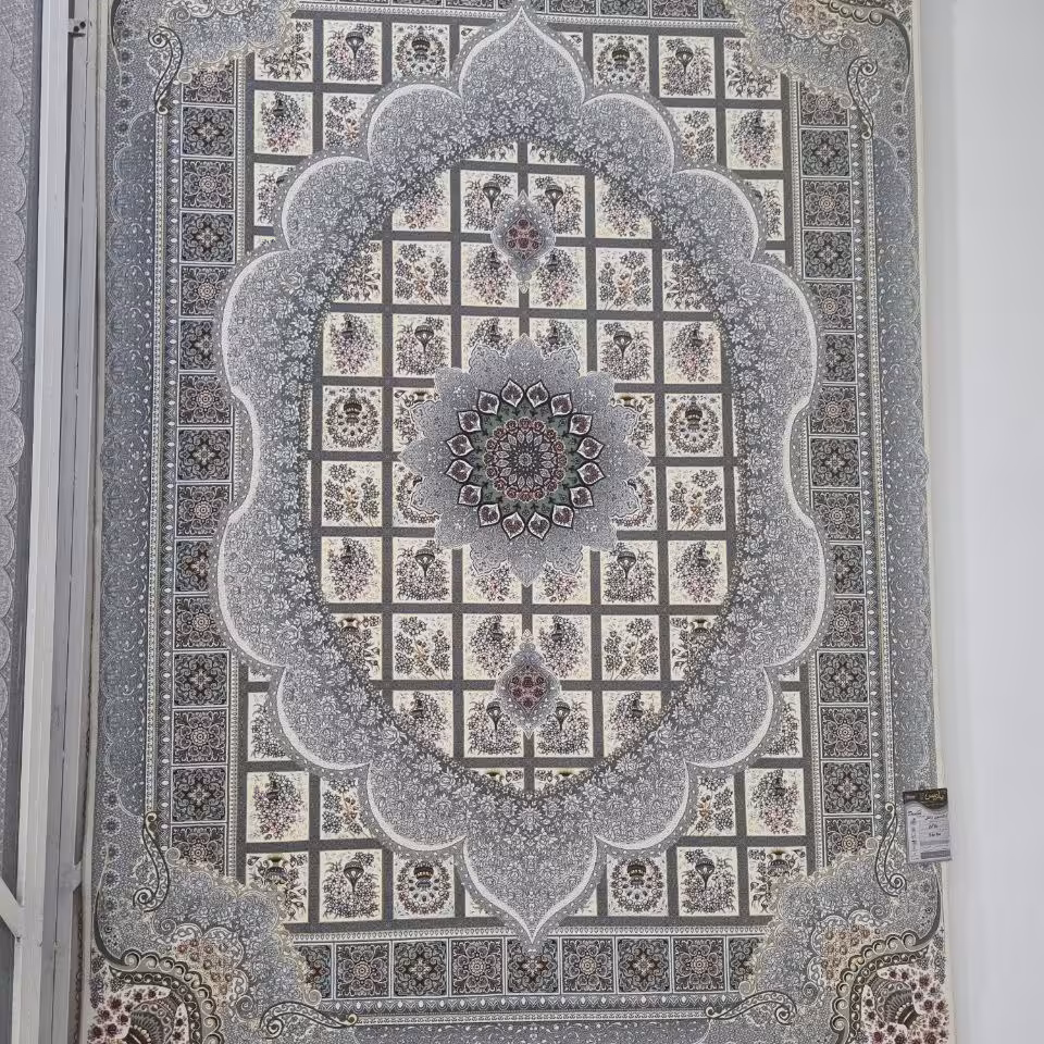 فرش پاتریس 700شانه تراکم 2550 طرح مانا کرم 12متری