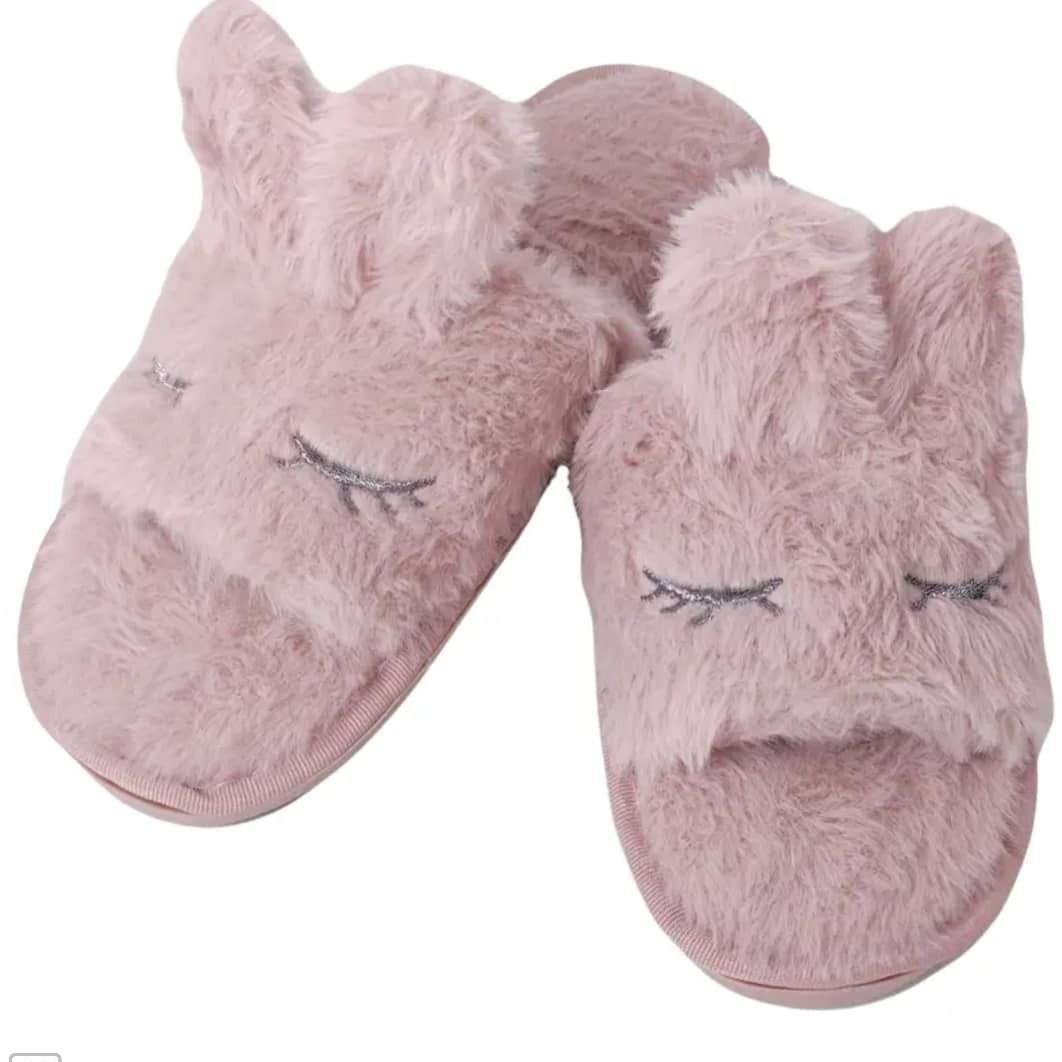 دمپایی حوله ای رو  فرشی پاپوش در رنگ و سایز مختلف حتما مدل سایز  و رنگ استعلام گرفته شود کلبه برتر