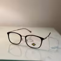 عینک طبی سبک یونی سک