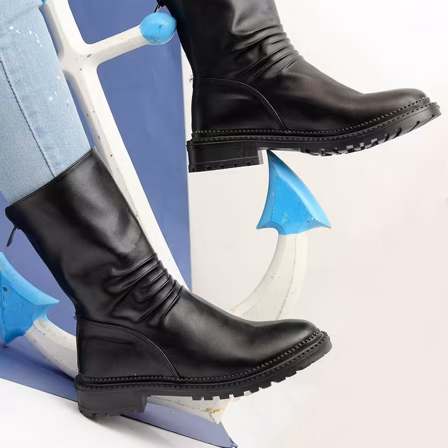 بوت بلند ساقدار طرح چکمه راحت و با کیفیت