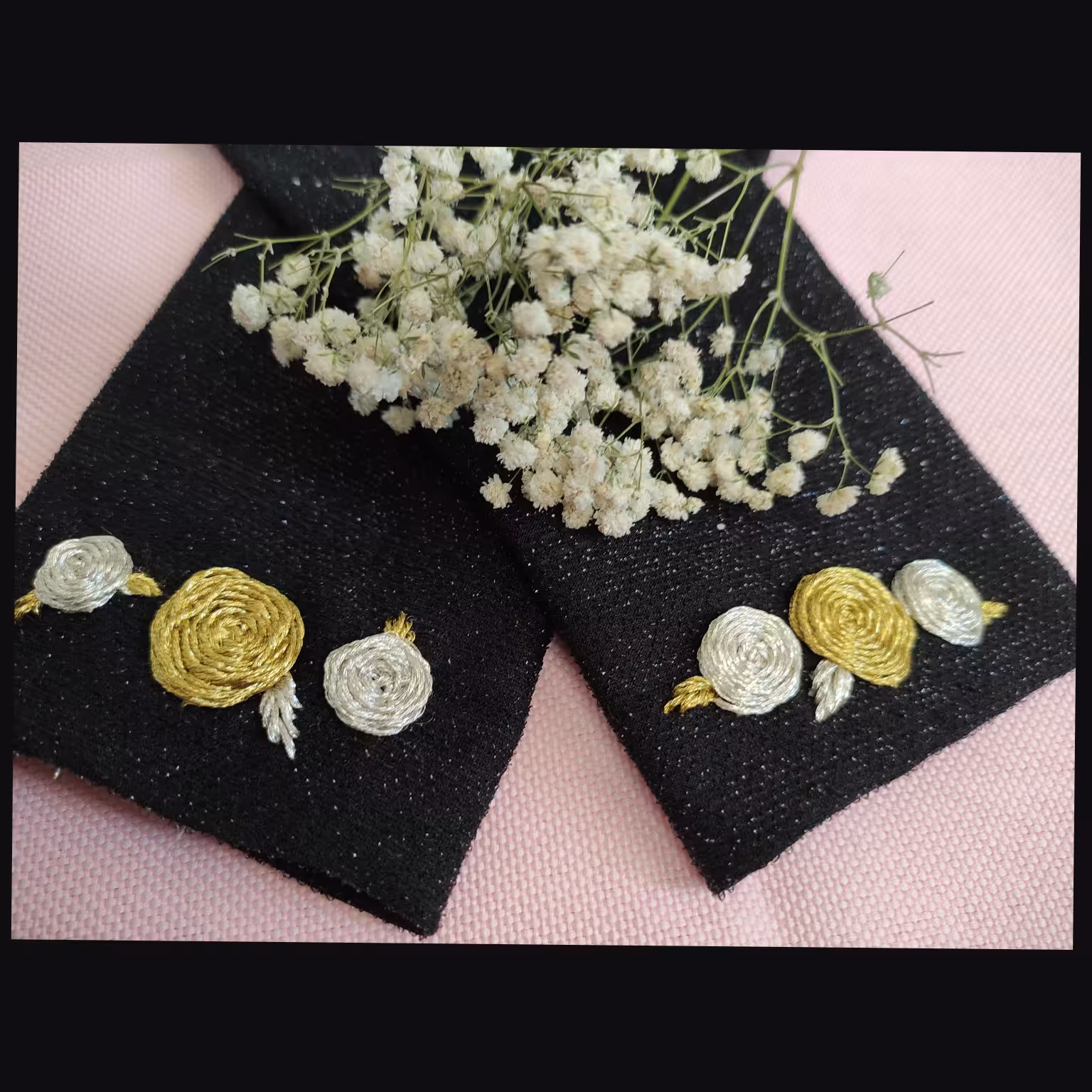 ساق دست لمه گلدوزی شده