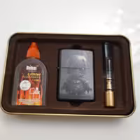 ست هدیه فندک بنزینی بتمن  با کیفیت با امکان تعویض فتیله و سنگ