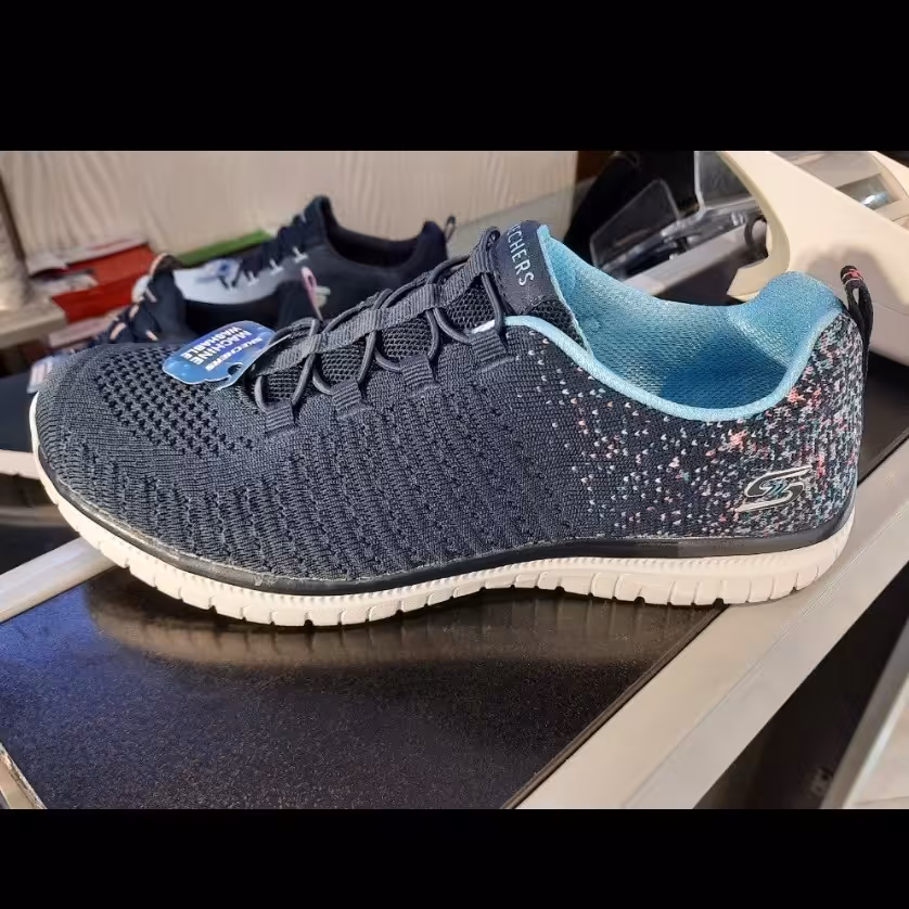 کتانی اسکیچرز اصلی