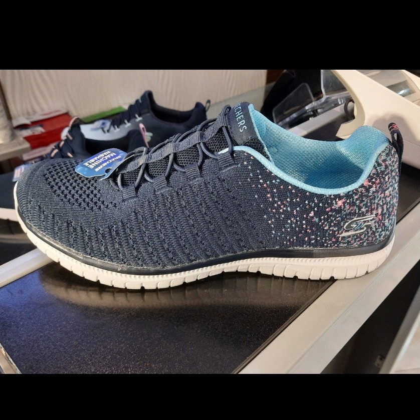 کتانی اسکیچرز اصلی