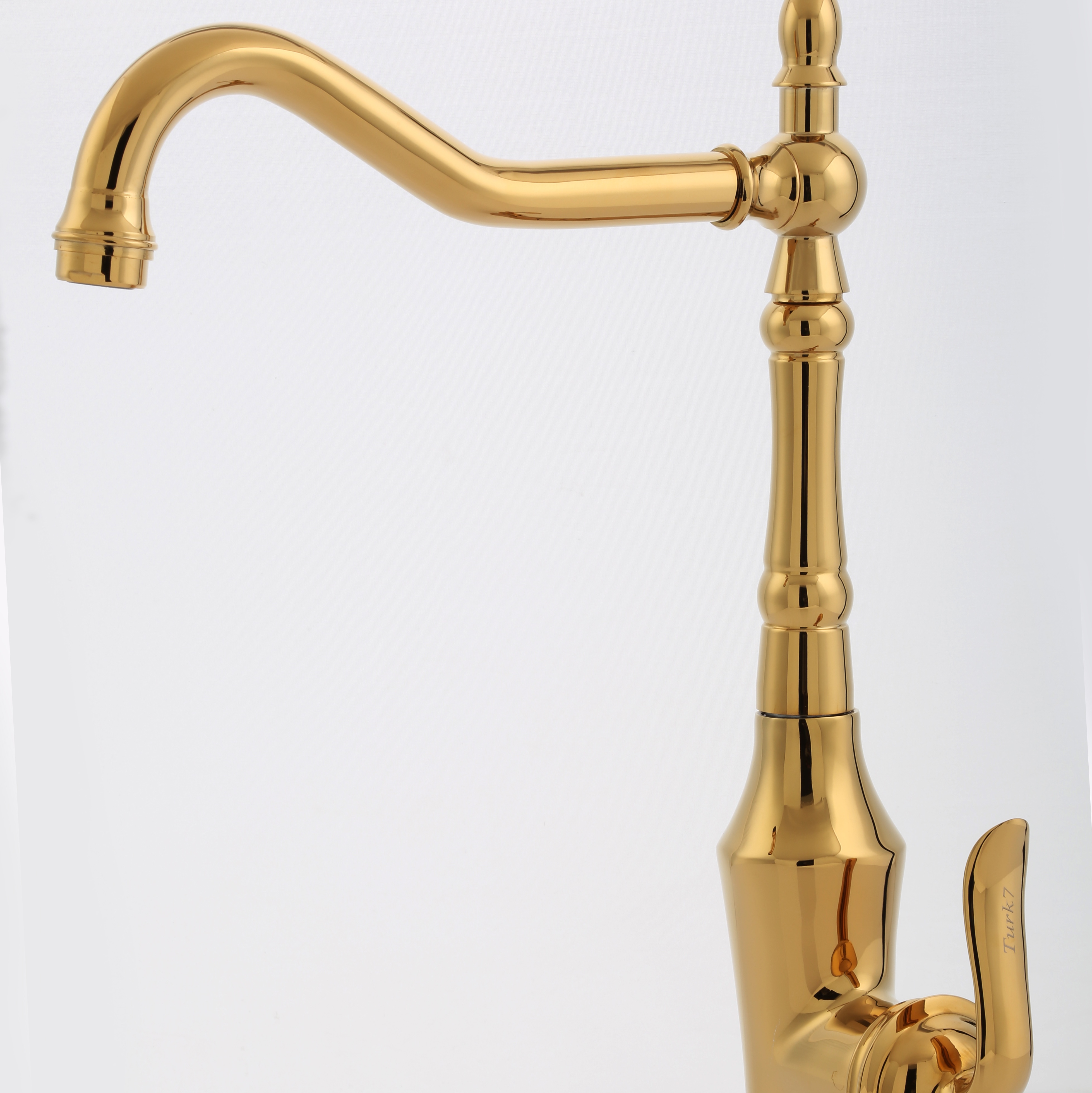 شیرآلات ترک سو مدل مینل طلایی(ست 4 تیکه)