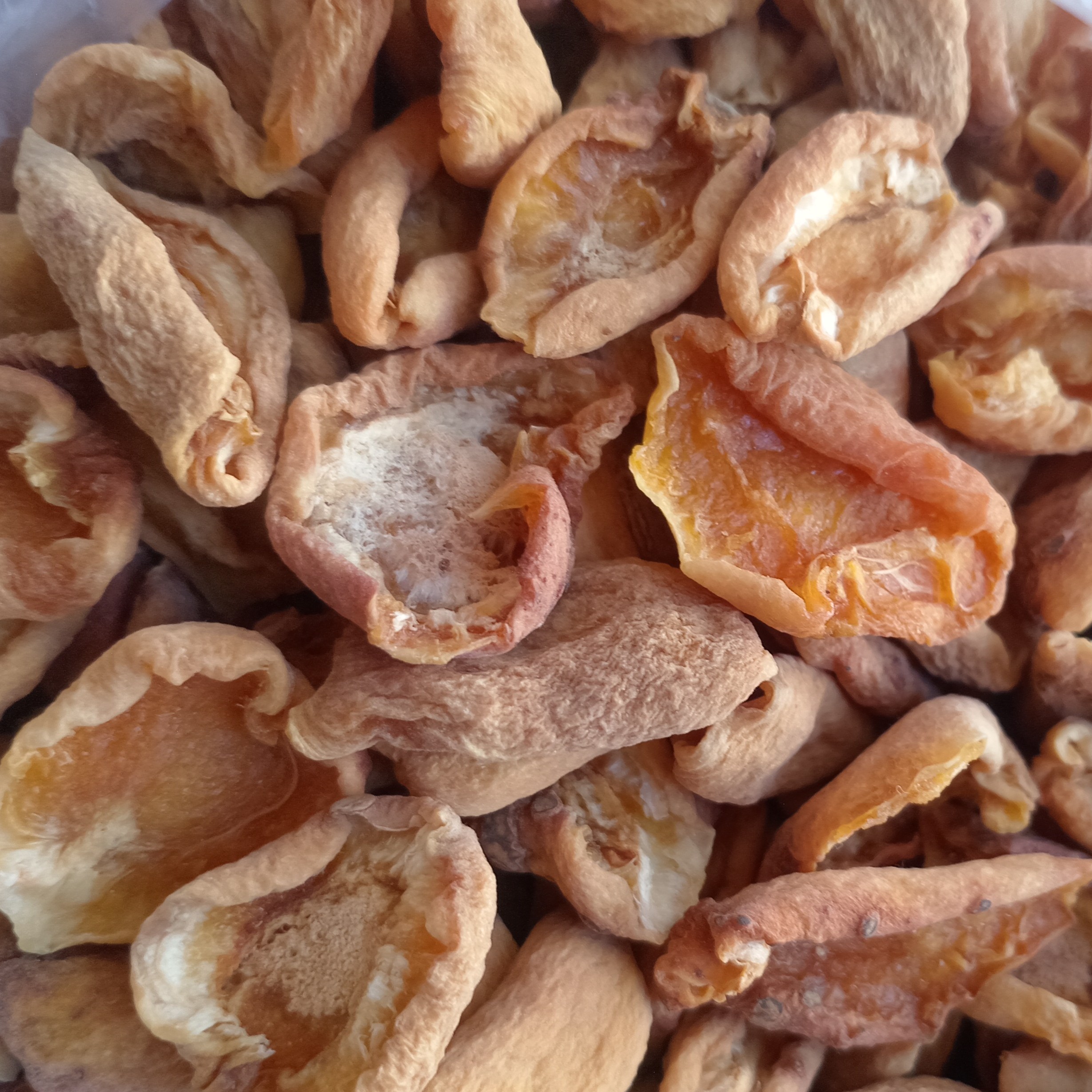 قیسی زرد آلوی خشک شده با نور آفتاب .کاملا ارگانیک.500 گرم