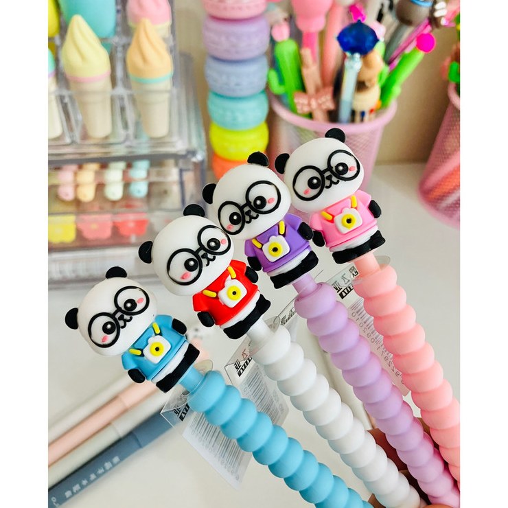 اتود پاندا عینکی