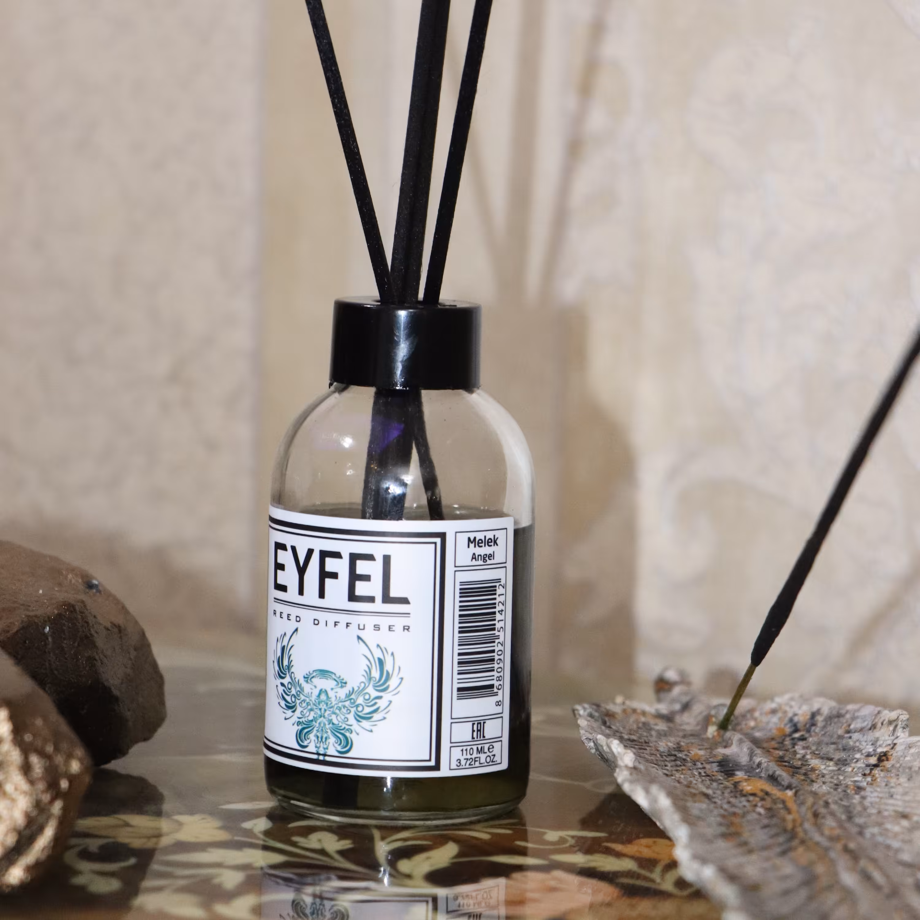 خوشبو کننده برند ایفل 110 میل در رایحه های مختلف مناسب برای سرویس بهداشتی و آشپزخانه