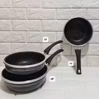 تابه سه سایز گرانیتی  کوچک   دانشجویی لب پیچ  داخل گرانیتی تک دسته 