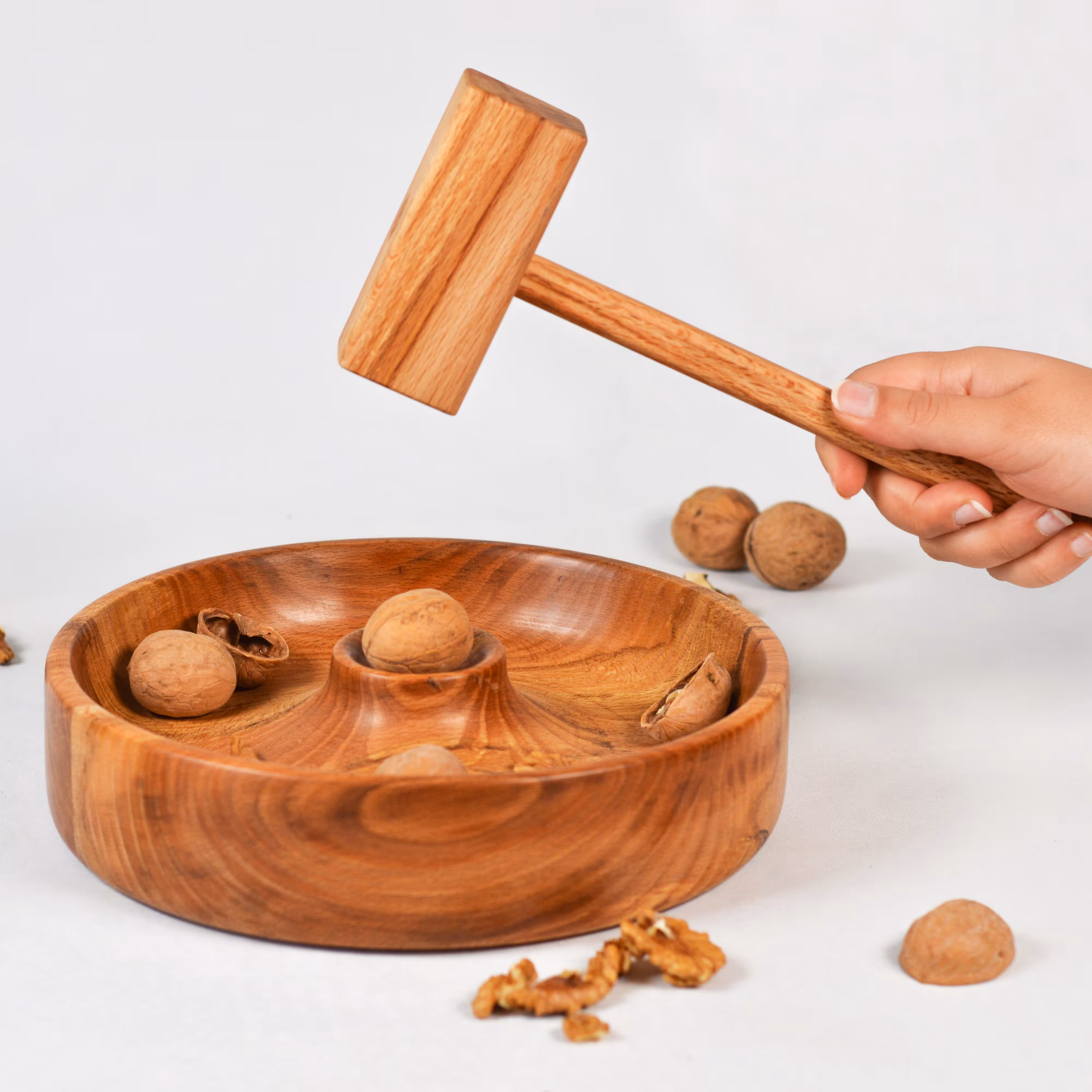 کاسه و چکش گردو شکن چوبی  برند رادین چوب