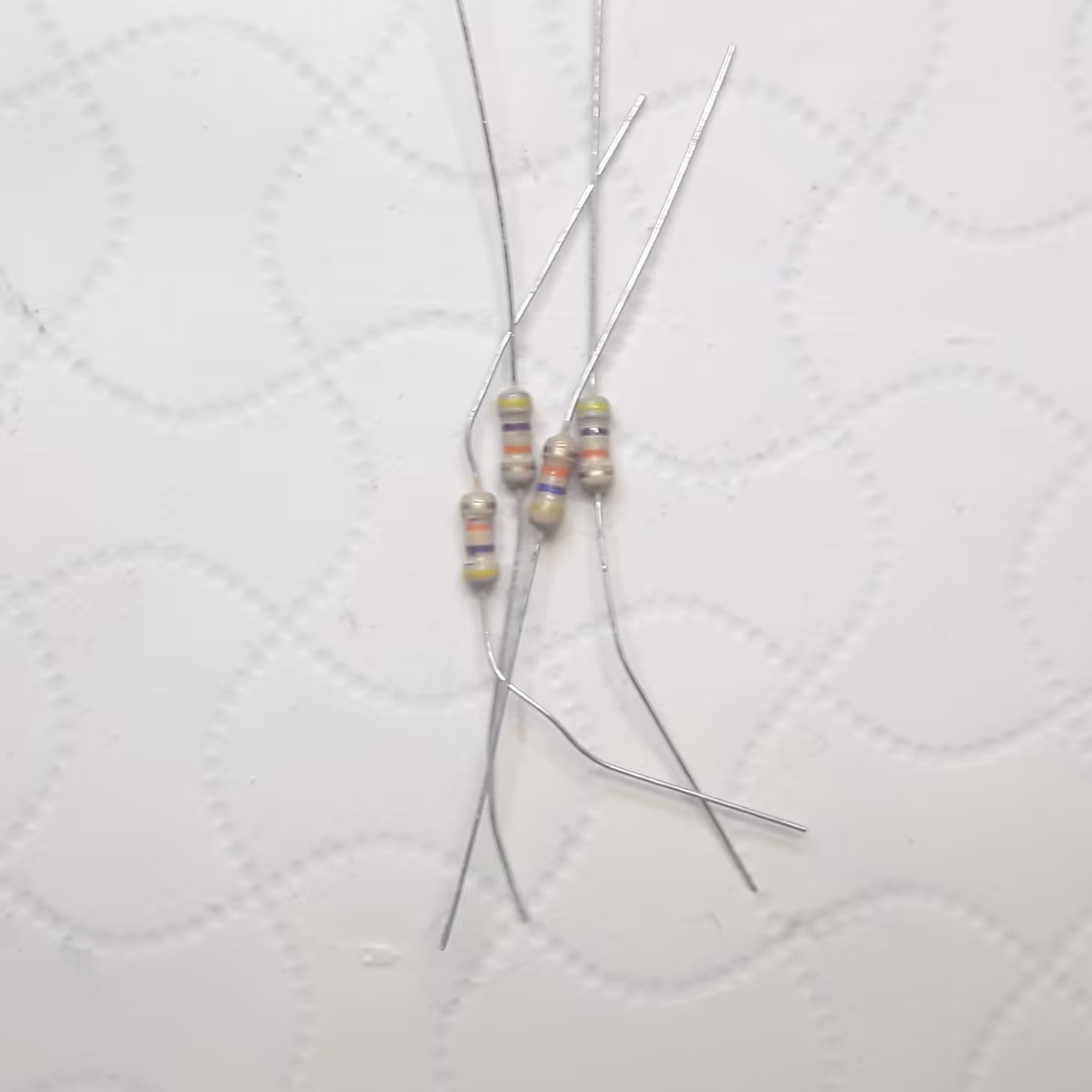 مقاومت الکتریکی 47 کیلو اهم بسته 10 عددی