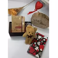 پک هدیه ولنتاین(ارسال فوری در قم) زنانه مردانه