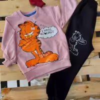بلوز و شلوار گارفیلد