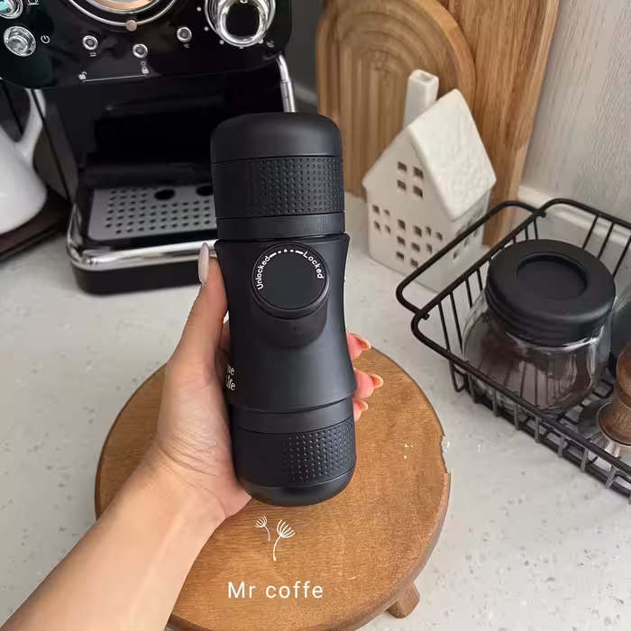 اسپرسوساز همراه مینی پرسو یونیک لایف مسافرتی