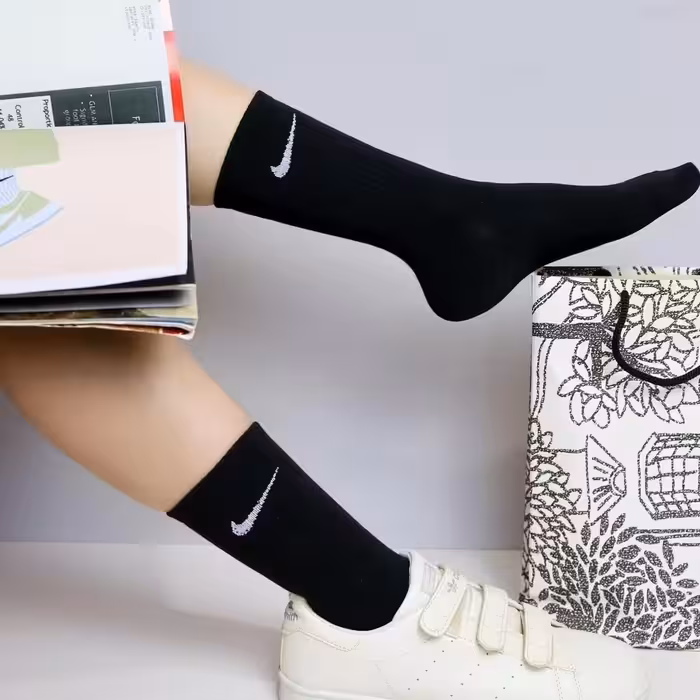 جوراب ساقدار نایک