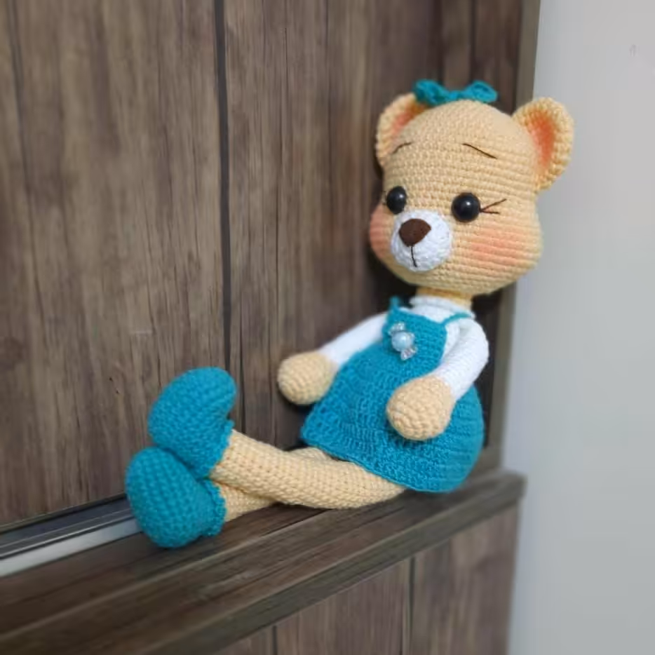 عروسک بافتنی خانم خرسی