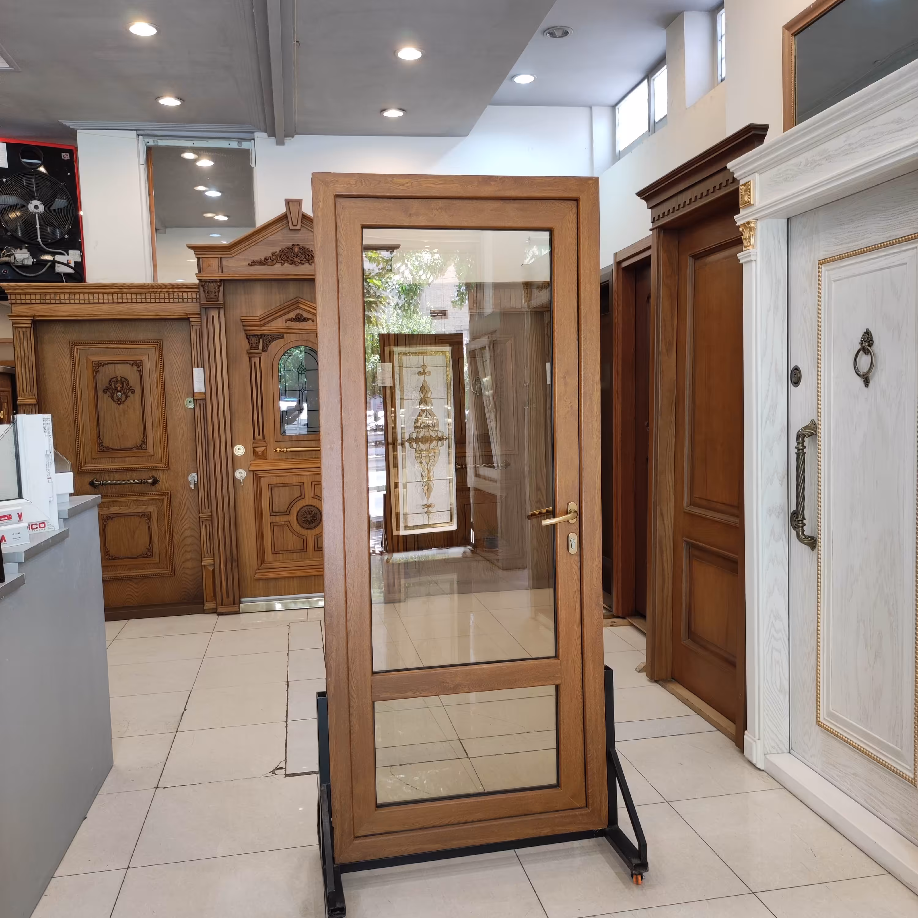 درب دوجداره تراس بالکن با رنگبندی upvc طرح چوب  یو پی وی سی 